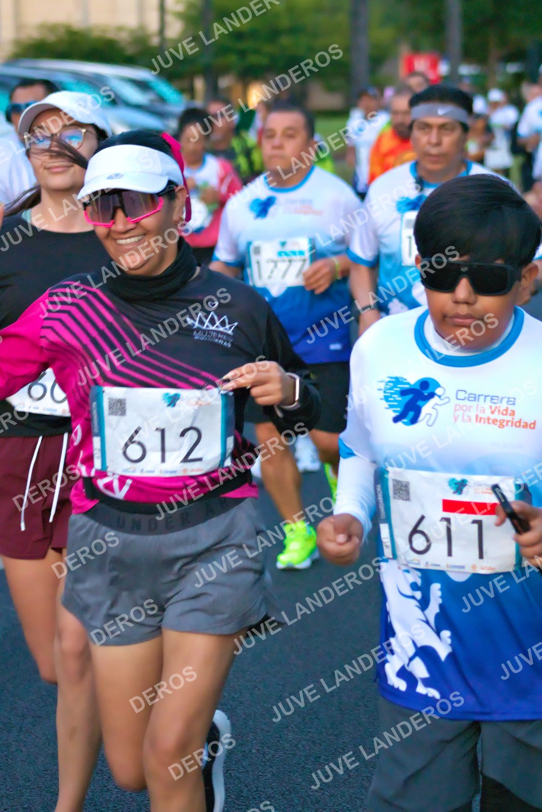 Foto del SERIAL DE CARRERAS DE GUADALAJARA — FECHA AV. NORMALISTAS en Vía RecreActiva Metropolitana, Av. Normalistas, Jardines Alcalde, Guadalajara a las 06:39 · dorsal 612, 611, 60, 1777