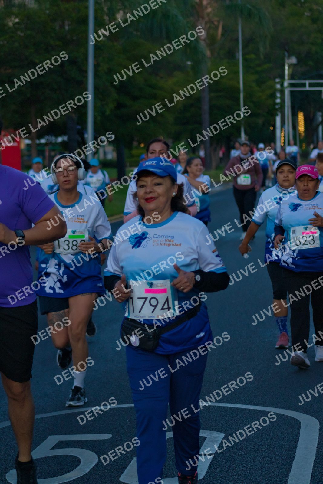 Foto del SERIAL DE CARRERAS DE GUADALAJARA — FECHA AV. NORMALISTAS en Vía RecreActiva Metropolitana, Av. Normalistas, Jardines Alcalde, Guadalajara a las 06:44 · dorsal 523, 1794, 138