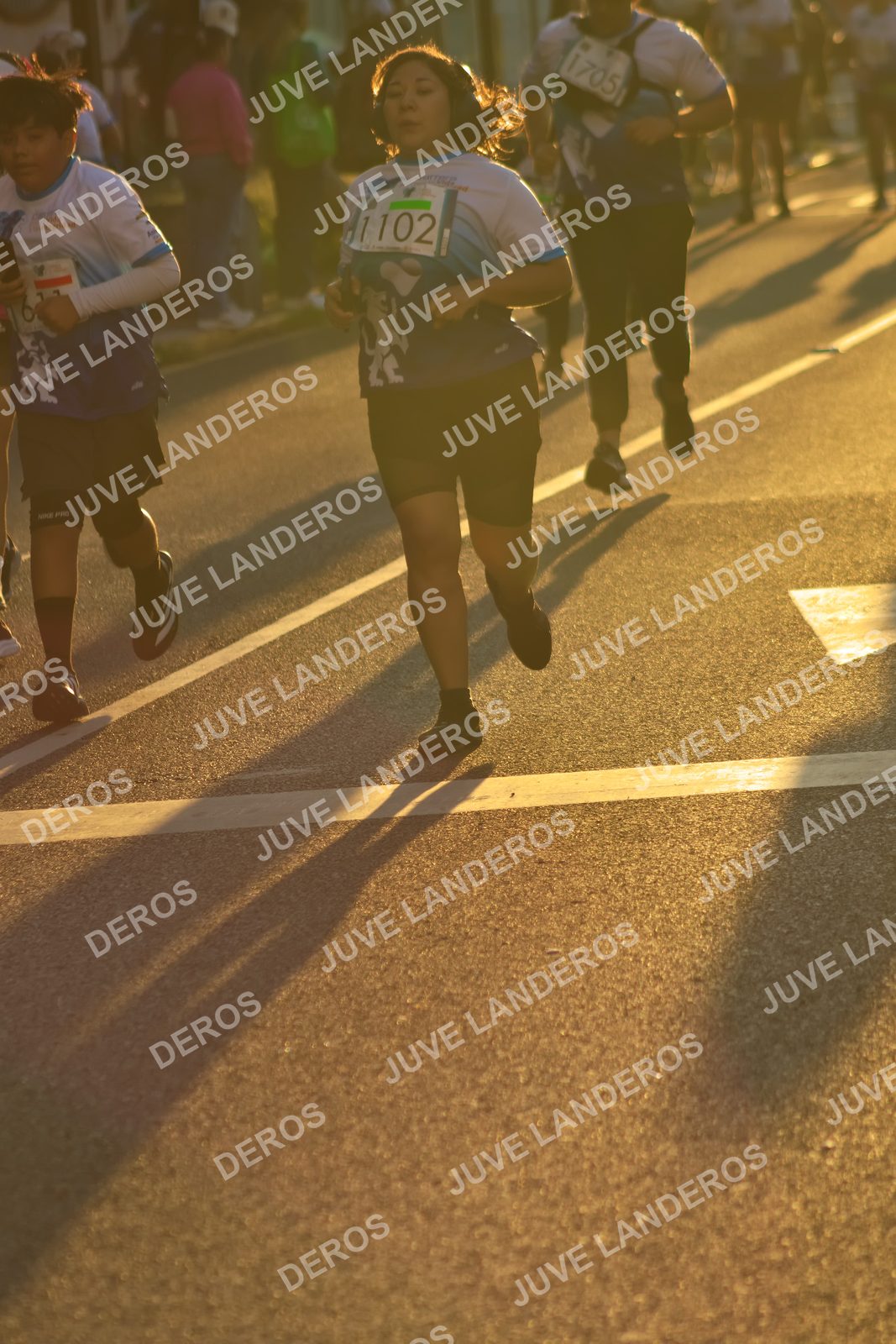 Foto del SERIAL DE CARRERAS DE GUADALAJARA — FECHA AV. NORMALISTAS en Vía RecreActiva Metropolitana, Av. Normalistas, Jardines Alcalde, Guadalajara a las 07:05 · dorsal 1705, 1102
