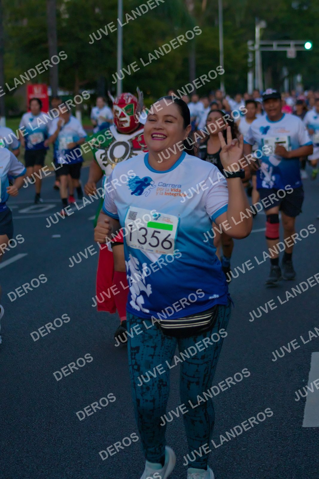 Foto del SERIAL DE CARRERAS DE GUADALAJARA — FECHA AV. NORMALISTAS en Vía RecreActiva Metropolitana, Av. Normalistas, Jardines Alcalde, Guadalajara a las 06:38 · dorsal 1356, 3