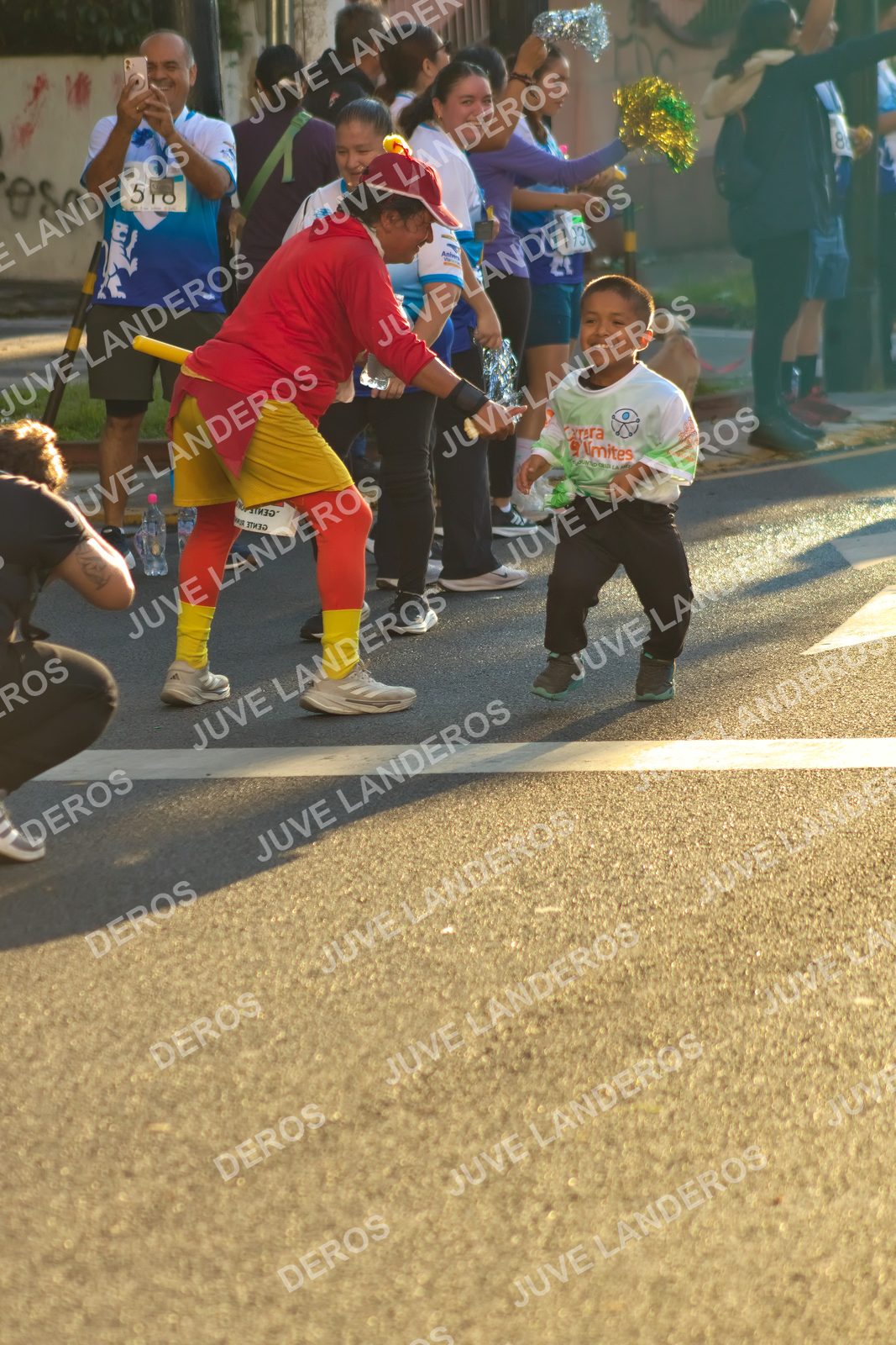 Foto del SERIAL DE CARRERAS DE GUADALAJARA — FECHA AV. NORMALISTAS en Vía RecreActiva Metropolitana, Av. Normalistas, Jardines Alcalde, Guadalajara a las 07:29 · dorsal 5, 8