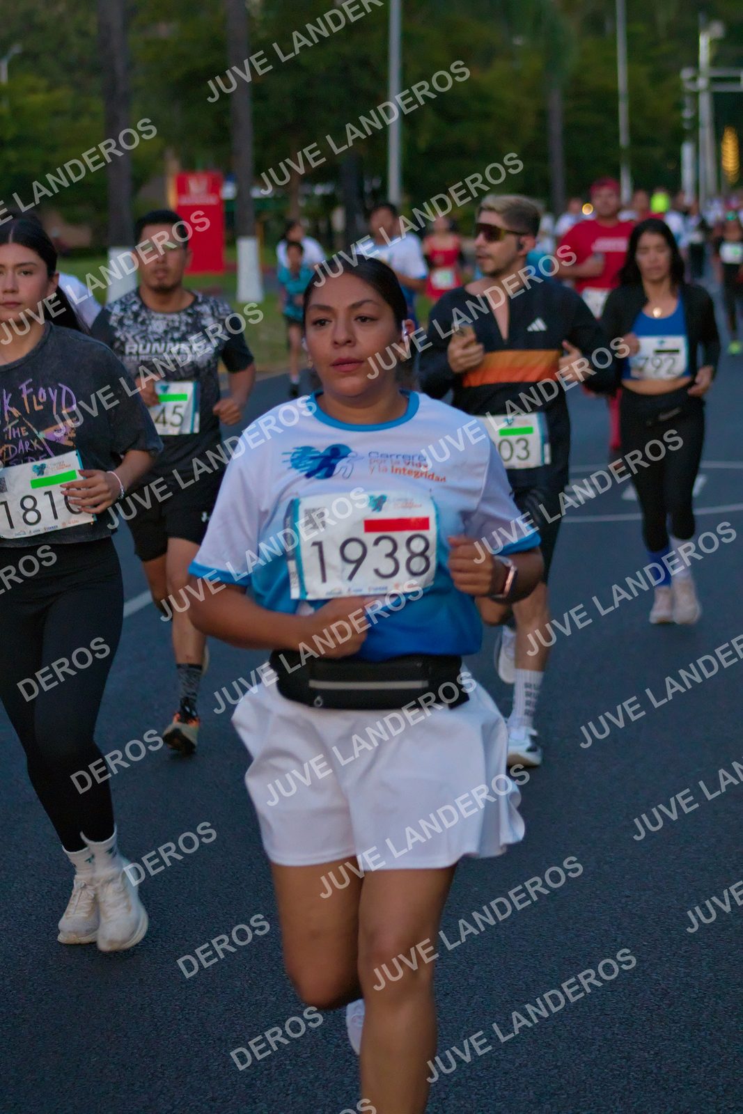Foto del SERIAL DE CARRERAS DE GUADALAJARA — FECHA AV. NORMALISTAS en Vía RecreActiva Metropolitana, Av. Normalistas, Jardines Alcalde, Guadalajara a las 06:37 · dorsal 1938, 45, 3, 181