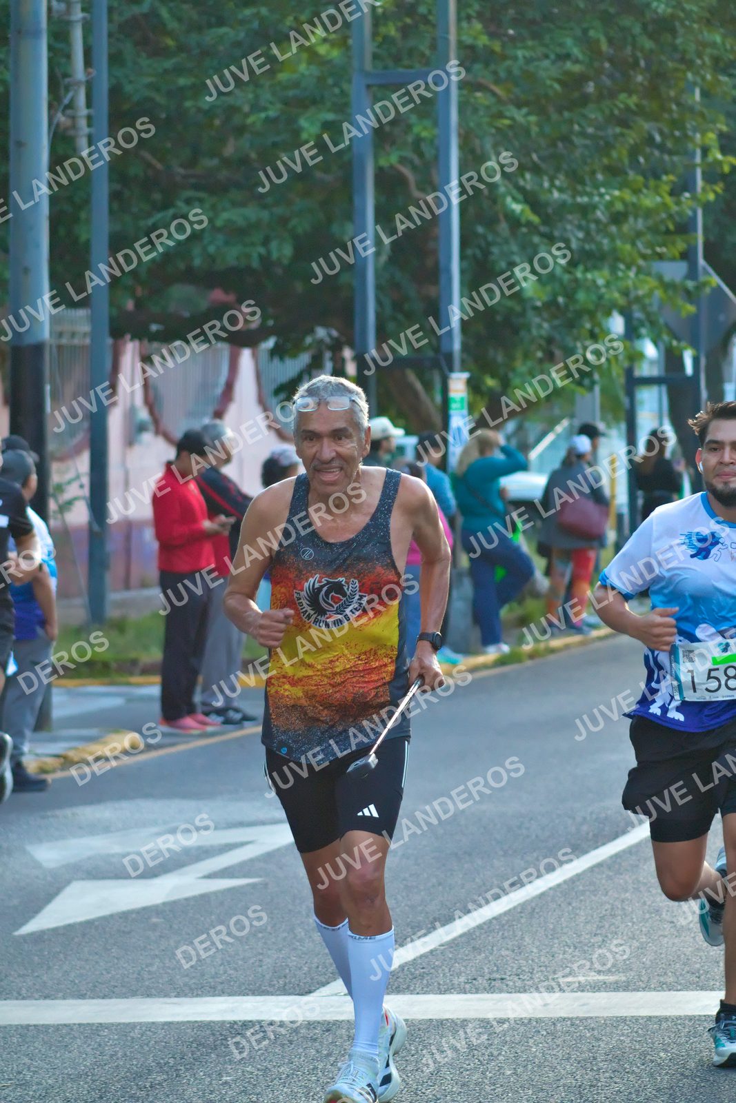Foto del SERIAL DE CARRERAS DE GUADALAJARA — FECHA AV. NORMALISTAS en Vía RecreActiva Metropolitana, Av. Normalistas, Jardines Alcalde, Guadalajara a las 06:54 · dorsal 158