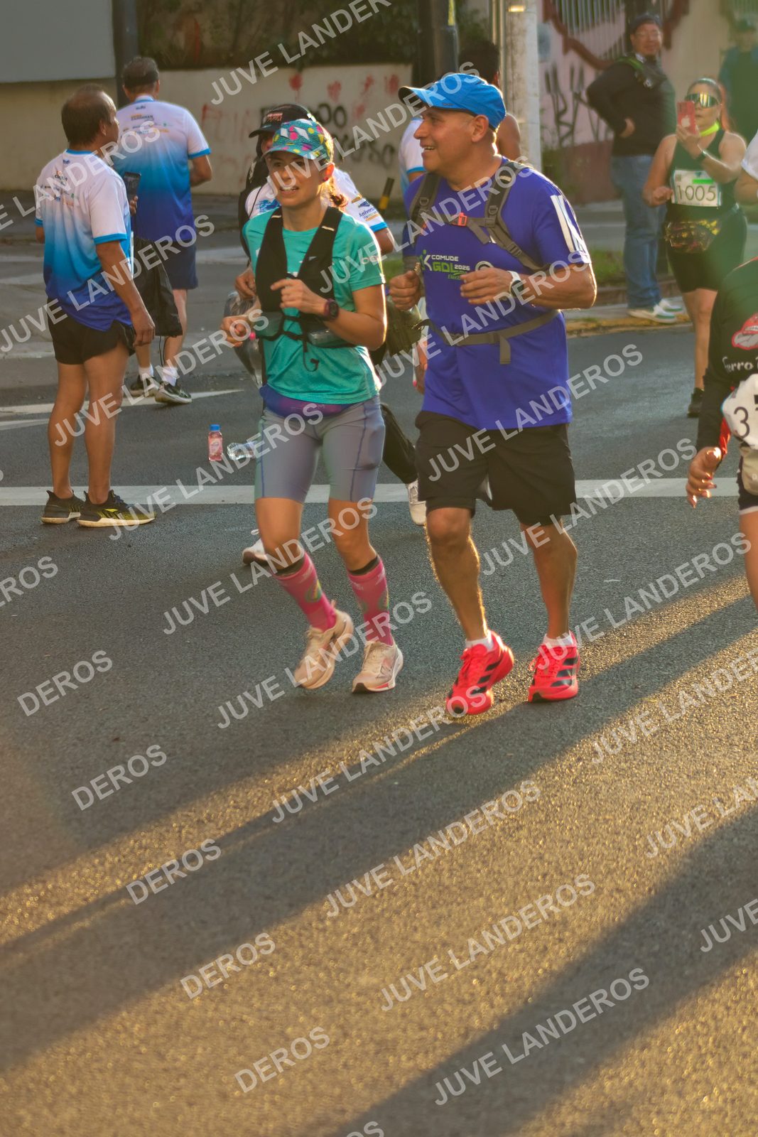 Foto del SERIAL DE CARRERAS DE GUADALAJARA — FECHA AV. NORMALISTAS en Vía RecreActiva Metropolitana, Av. Normalistas, Jardines Alcalde, Guadalajara a las 07:08 · dorsal 1005, 3, 1