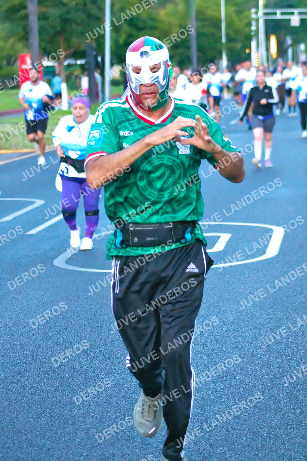 Foto del SERIAL DE CARRERAS DE GUADALAJARA — FECHA AV. NORMALISTAS en Vía RecreActiva Metropolitana, Av. Normalistas, Jardines Alcalde, Guadalajara a las 06:43