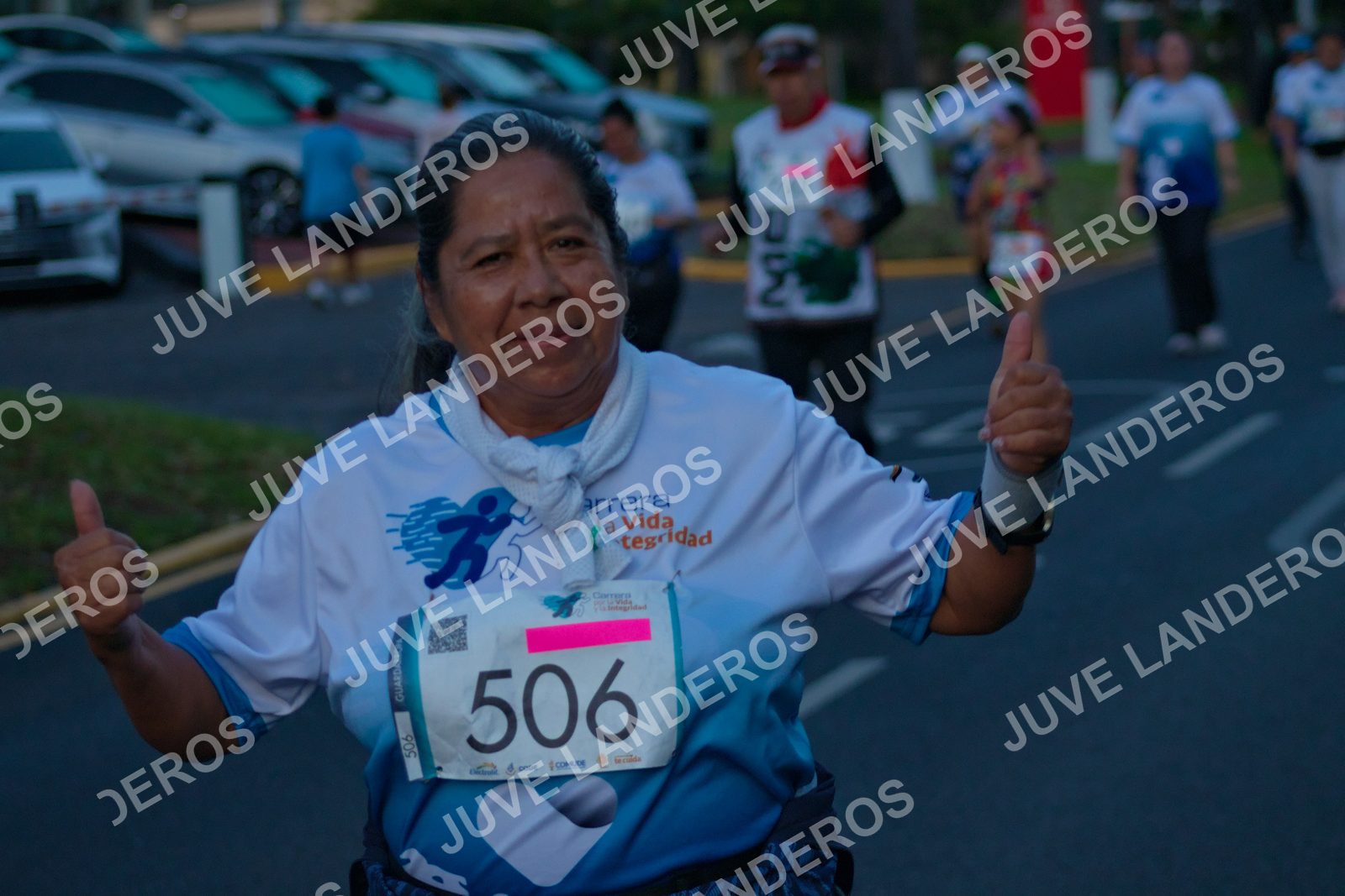 Foto del SERIAL DE CARRERAS DE GUADALAJARA — FECHA AV. NORMALISTAS en Vía RecreActiva Metropolitana, Av. Normalistas, Jardines Alcalde, Guadalajara a las 06:43 · dorsal 506