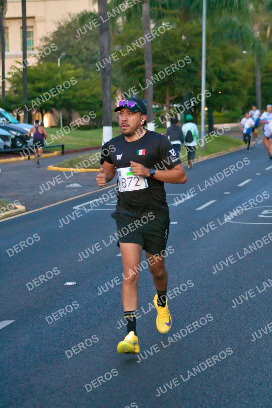 Foto del SERIAL DE CARRERAS DE GUADALAJARA — FECHA AV. NORMALISTAS en Vía RecreActiva Metropolitana, Av. Normalistas, Jardines Alcalde, Guadalajara a las 06:36 · dorsal 872