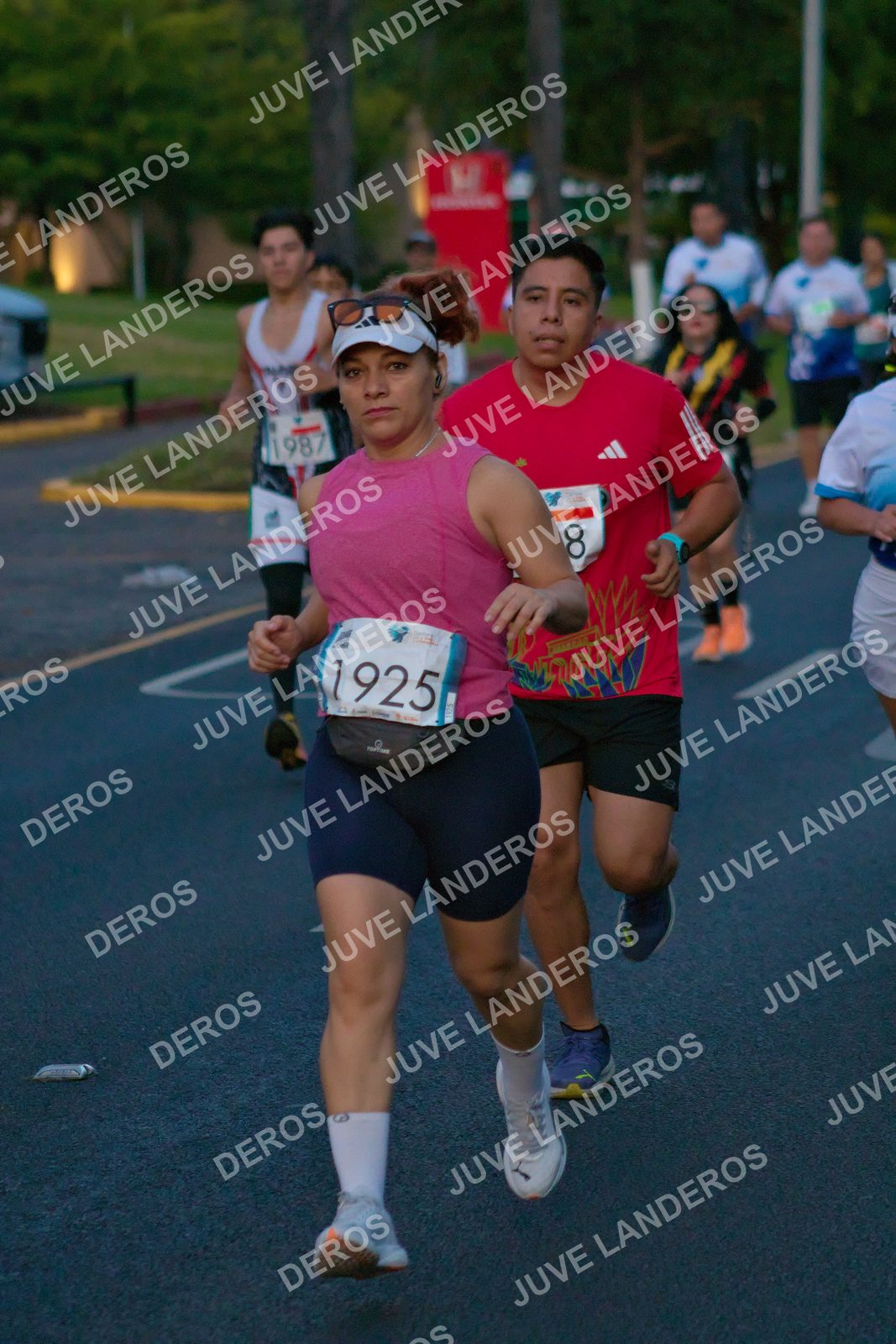 Foto del SERIAL DE CARRERAS DE GUADALAJARA — FECHA AV. NORMALISTAS en Vía RecreActiva Metropolitana, Av. Normalistas, Jardines Alcalde, Guadalajara a las 06:37 · dorsal 1925, 8