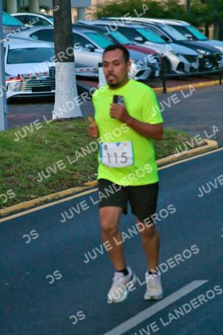 Foto del SERIAL DE CARRERAS DE GUADALAJARA — FECHA AV. NORMALISTAS a las 06:35