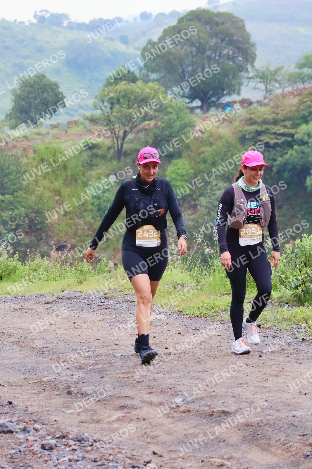 Foto del ULTRA TEQUILA 2026 en Tequila, Jalisco a las 07:37 · Ruta · dorsal 2432, 2054