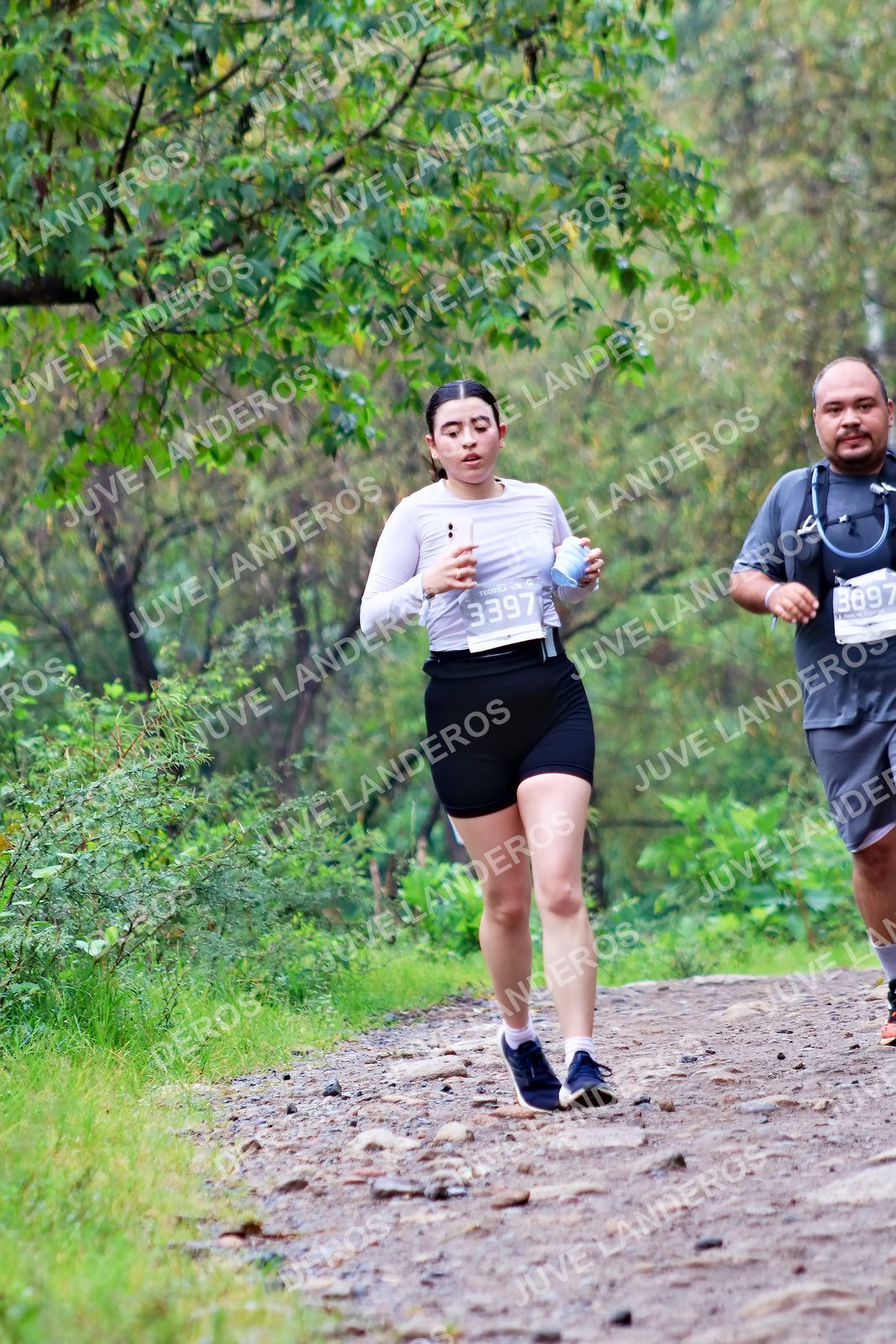 Foto del ULTRA TEQUILA 2026 en Tequila, Jalisco a las 08:25 · Ruta · dorsal 3397, 3097
