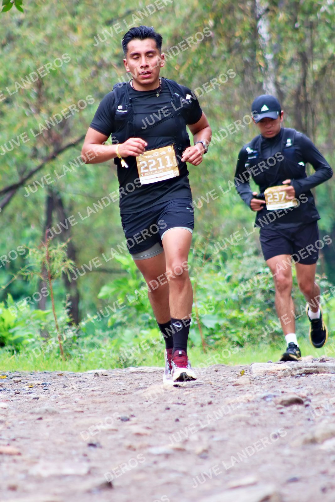 Foto del ULTRA TEQUILA 2026 en Tequila, Jalisco a las 08:36 · Ruta · dorsal 2211, 237