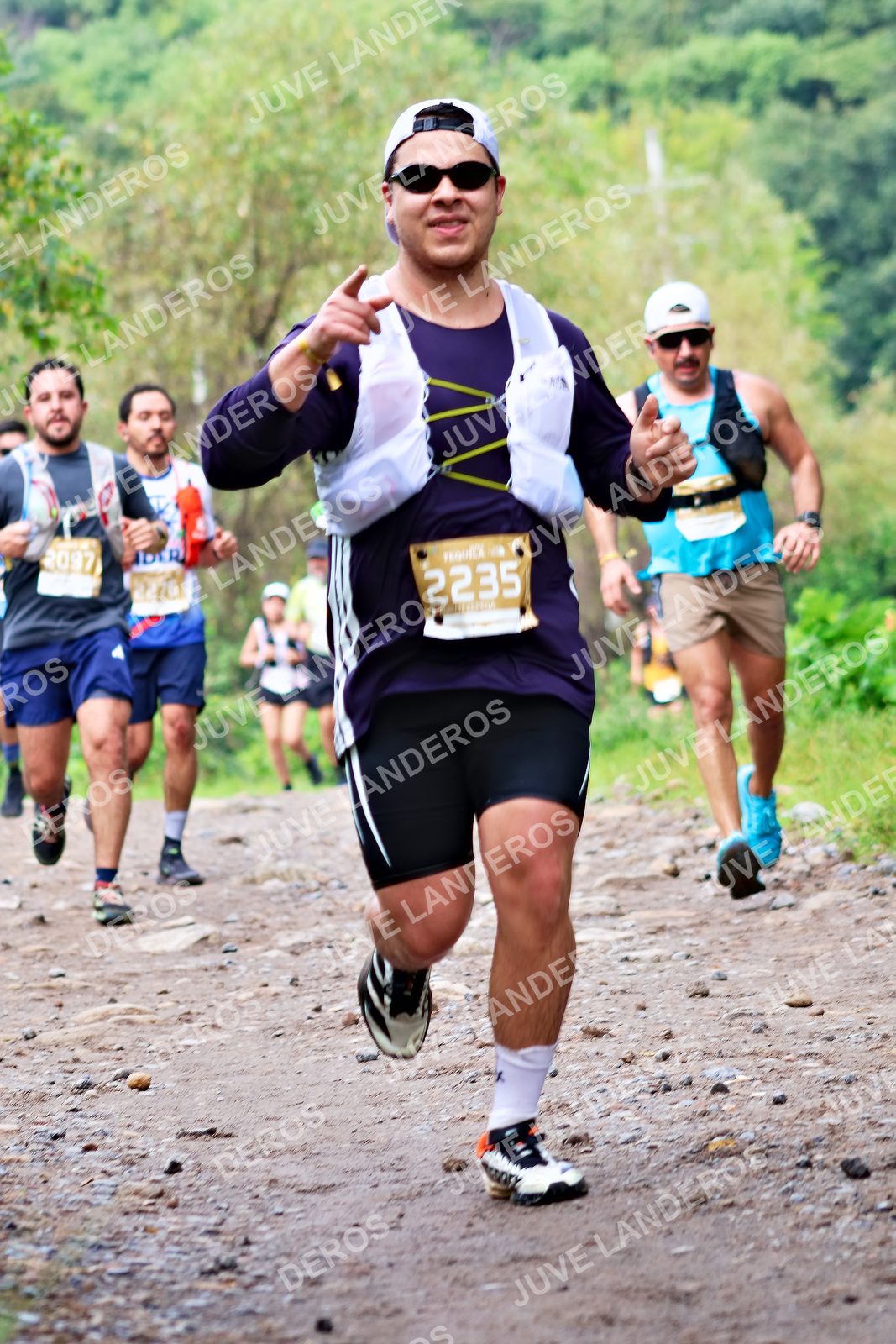 Foto del ULTRA TEQUILA 2026 en Tequila, Jalisco a las 08:53 · Ruta · dorsal 2235, 2097, 2276