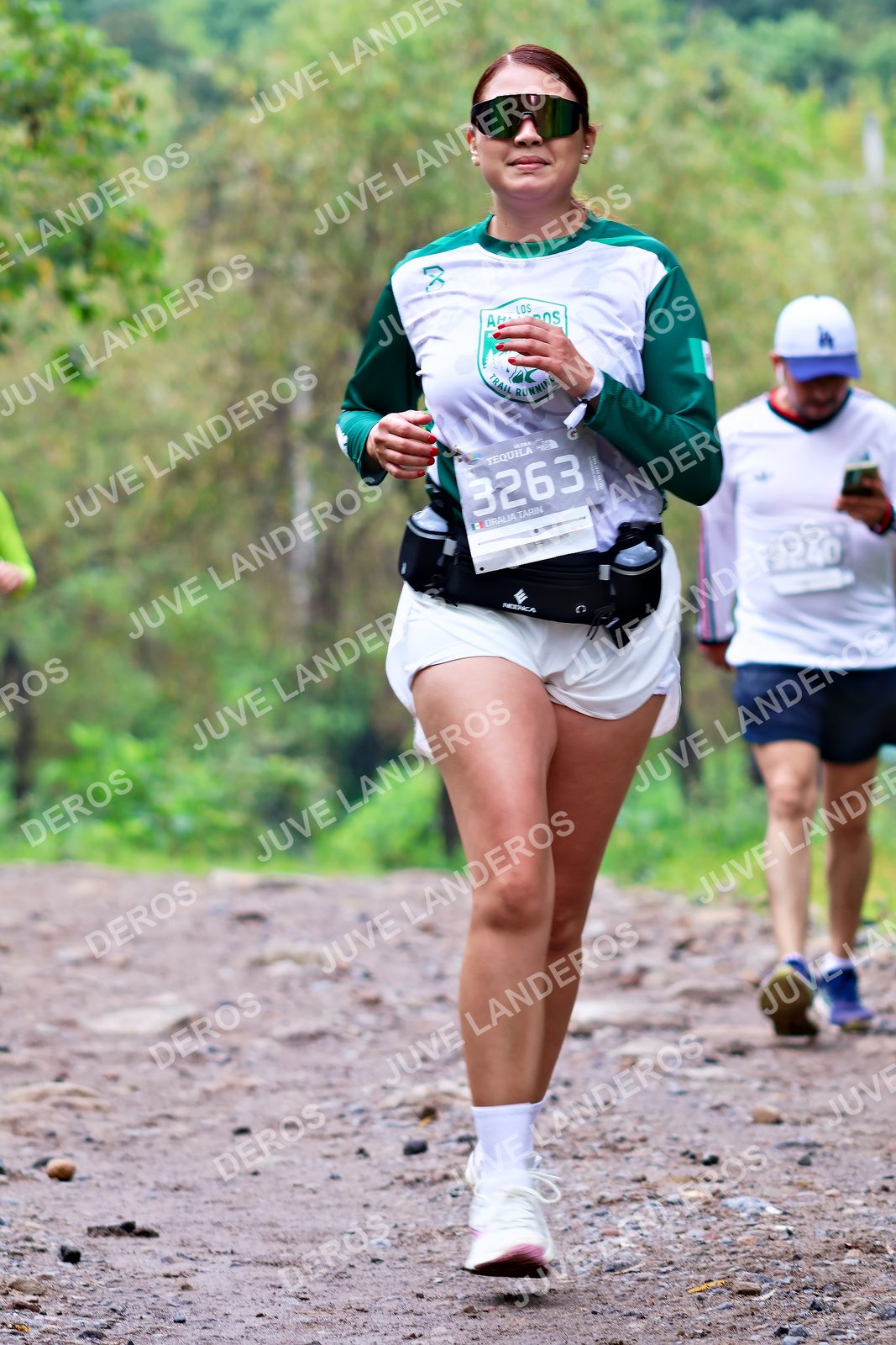 Foto del ULTRA TEQUILA 2026 en Tequila, Jalisco a las 08:33 · Ruta · dorsal 3263, 3240