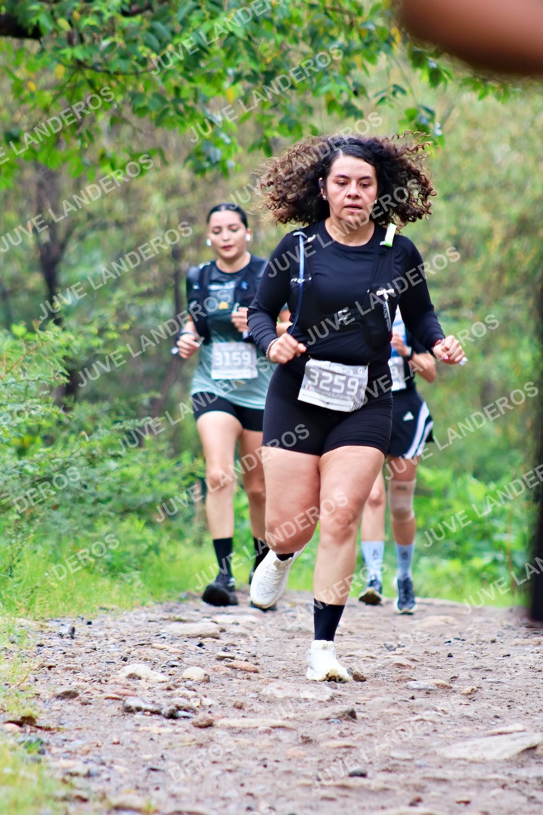 Foto del ULTRA TEQUILA 2026 en Tequila, Jalisco a las 08:32 · Ruta · dorsal 3259, 3159, 9