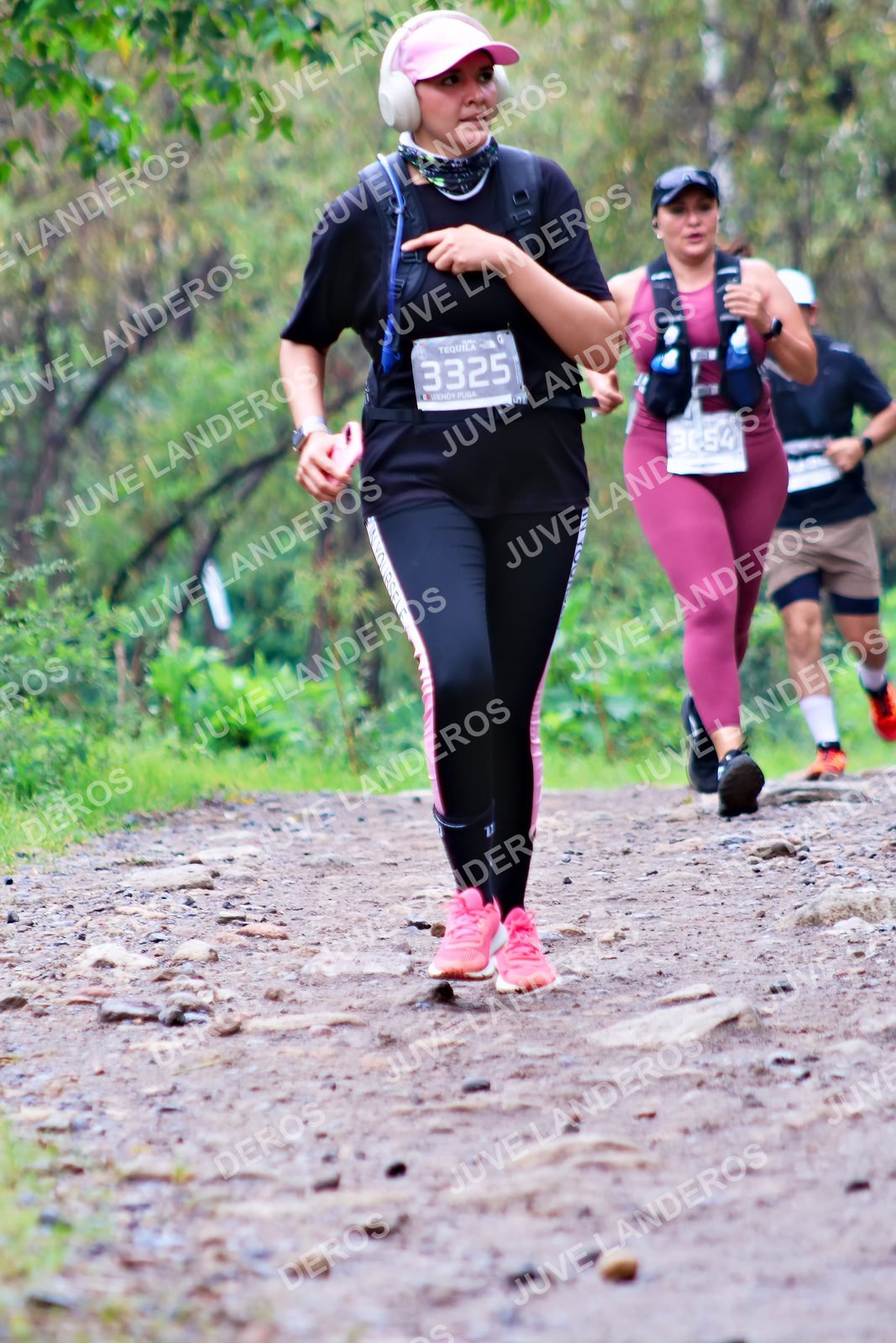 Foto del ULTRA TEQUILA 2026 en Tequila, Jalisco a las 08:30 · Ruta · dorsal 3325, 3054