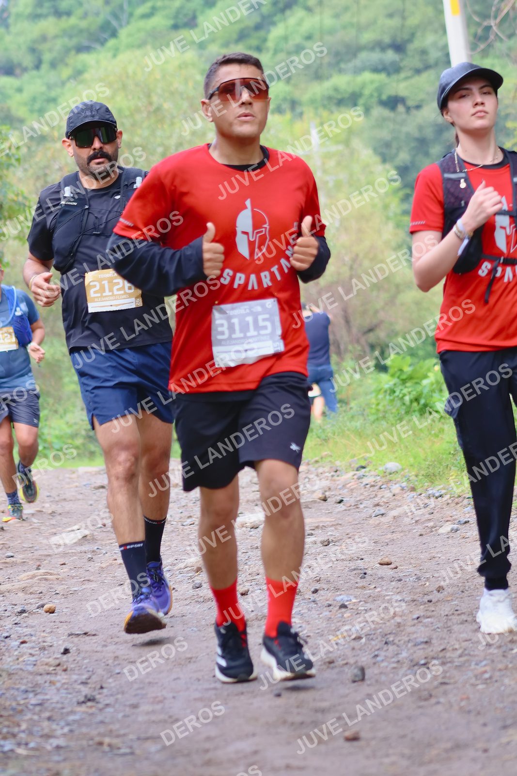 Foto del ULTRA TEQUILA 2026 en Tequila, Jalisco a las 08:45 · Ruta · dorsal 3115, 2126