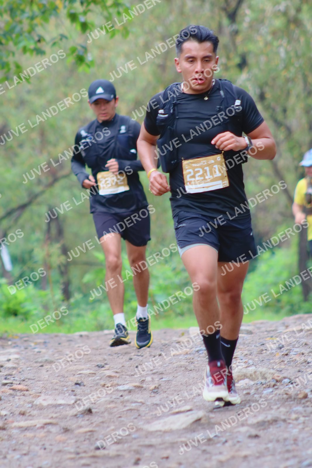 Foto del ULTRA TEQUILA 2026 en Tequila, Jalisco a las 08:36 · Ruta · dorsal 2211, 2372