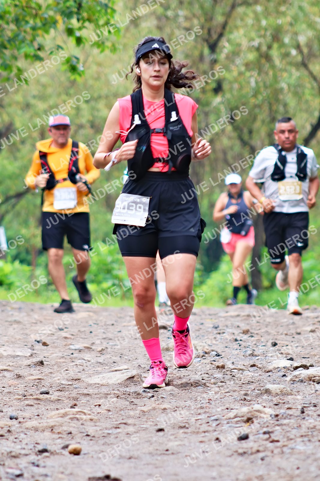 Foto del ULTRA TEQUILA 2026 en Tequila, Jalisco a las 08:33 · Ruta · dorsal 2323, 3039