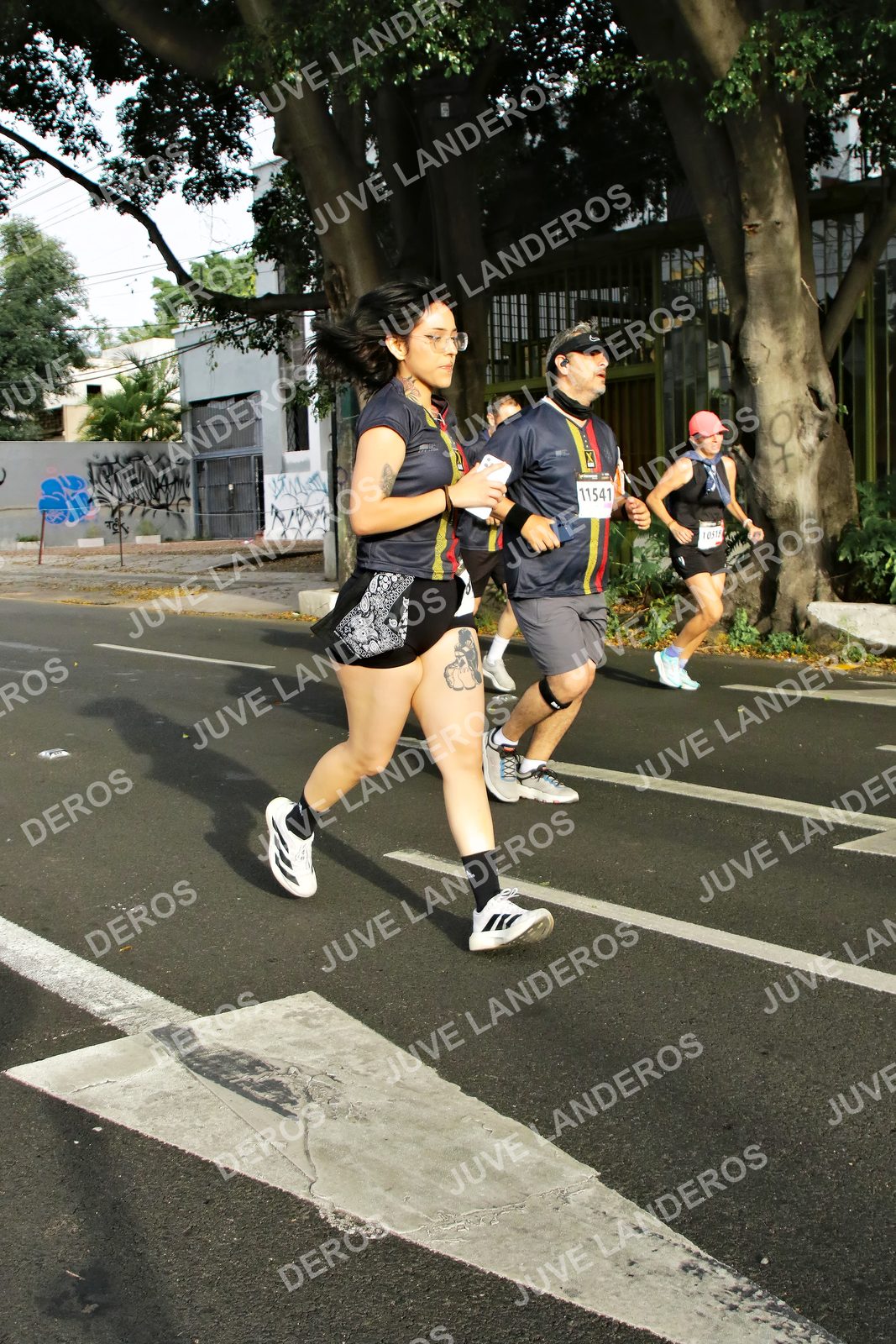 Foto de la X Carrera Leones Negros Red Cola 2026 en Rectoría General de la UdeG, Av. Juárez 976 (meta en Av. Enrique Díaz de León y Pedro Moreno), Guadalajara a las 08:04 · dorsal 11541