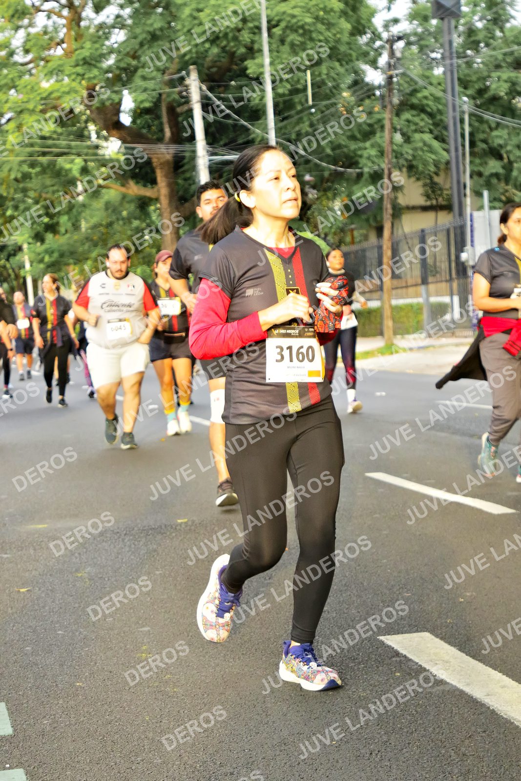 Foto de la X Carrera Leones Negros Red Cola 2026 en Rectoría General de la UdeG, Av. Juárez 976 (meta en Av. Enrique Díaz de León y Pedro Moreno), Guadalajara a las 07:22 · dorsal 3160