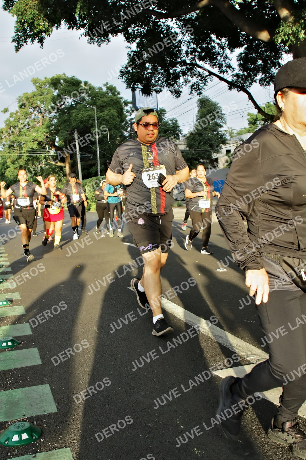 Foto de la X Carrera Leones Negros Red Cola 2026 en Rectoría General de la UdeG, Av. Juárez 976 (meta en Av. Enrique Díaz de León y Pedro Moreno), Guadalajara a las 07:26 · dorsal 263