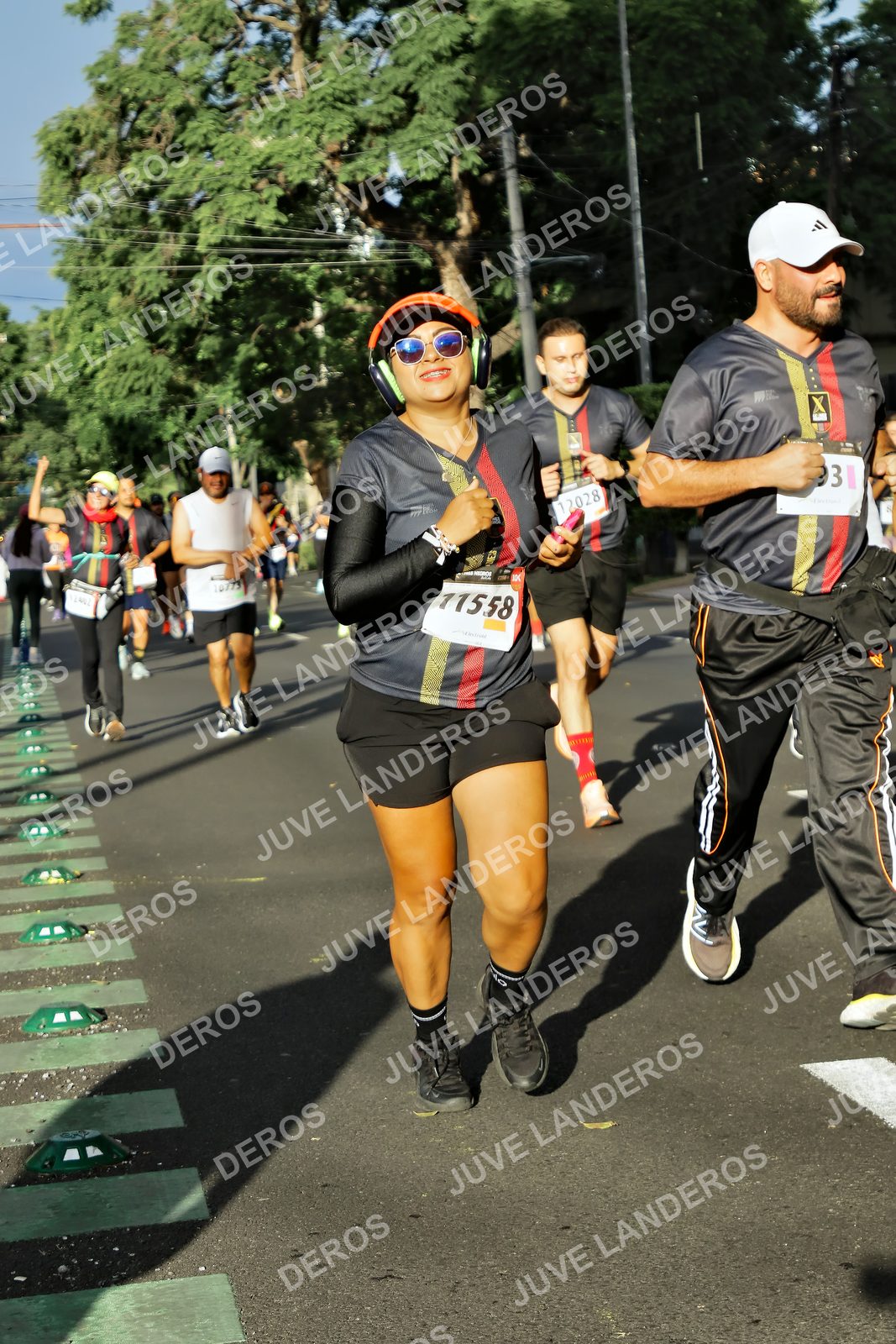 Foto de la X Carrera Leones Negros Red Cola 2026 en Rectoría General de la UdeG, Av. Juárez 976 (meta en Av. Enrique Díaz de León y Pedro Moreno), Guadalajara a las 07:52 · dorsal 12028, 10773