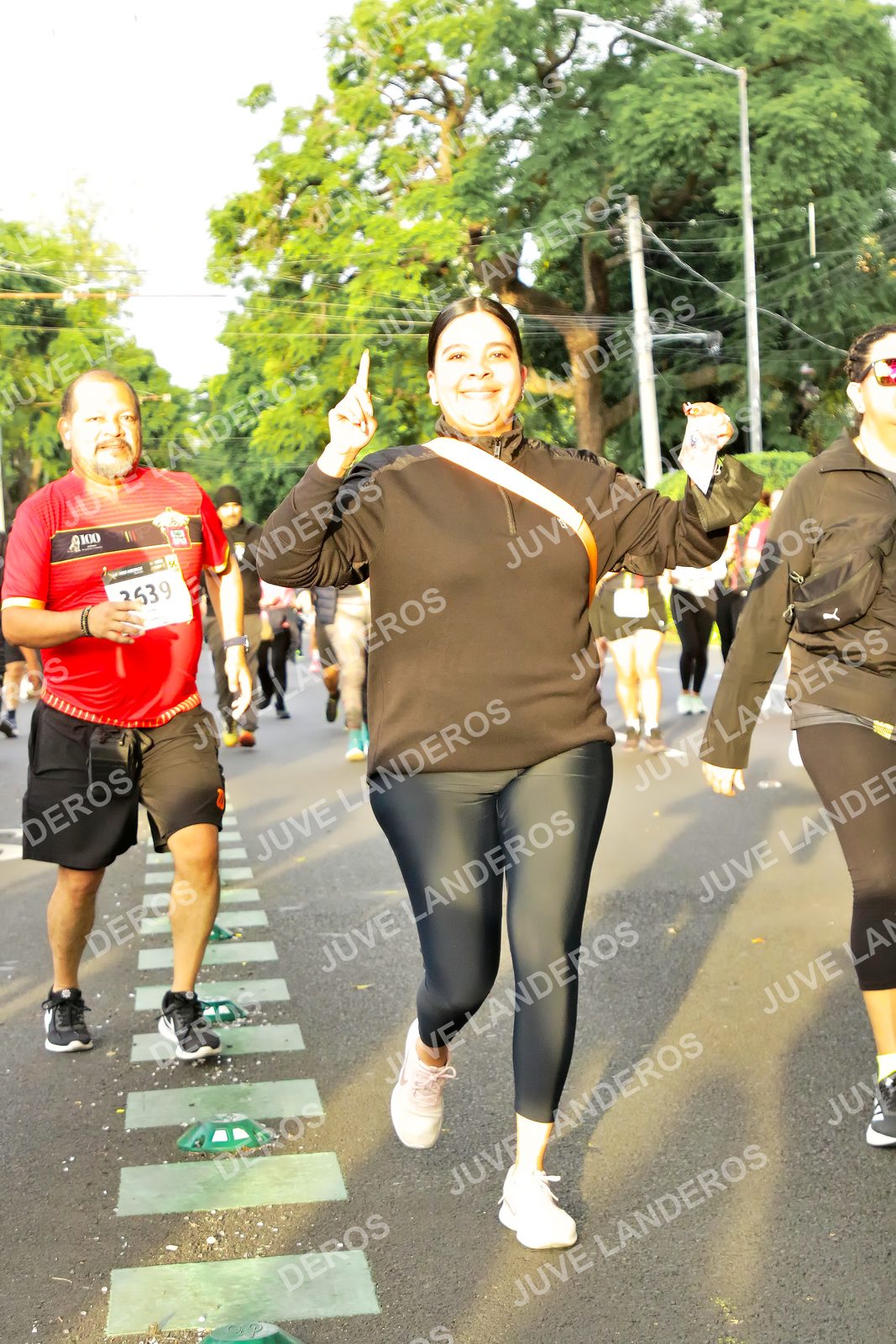 Foto de la X Carrera Leones Negros Red Cola 2026 en Rectoría General de la UdeG, Av. Juárez 976 (meta en Av. Enrique Díaz de León y Pedro Moreno), Guadalajara a las 07:23