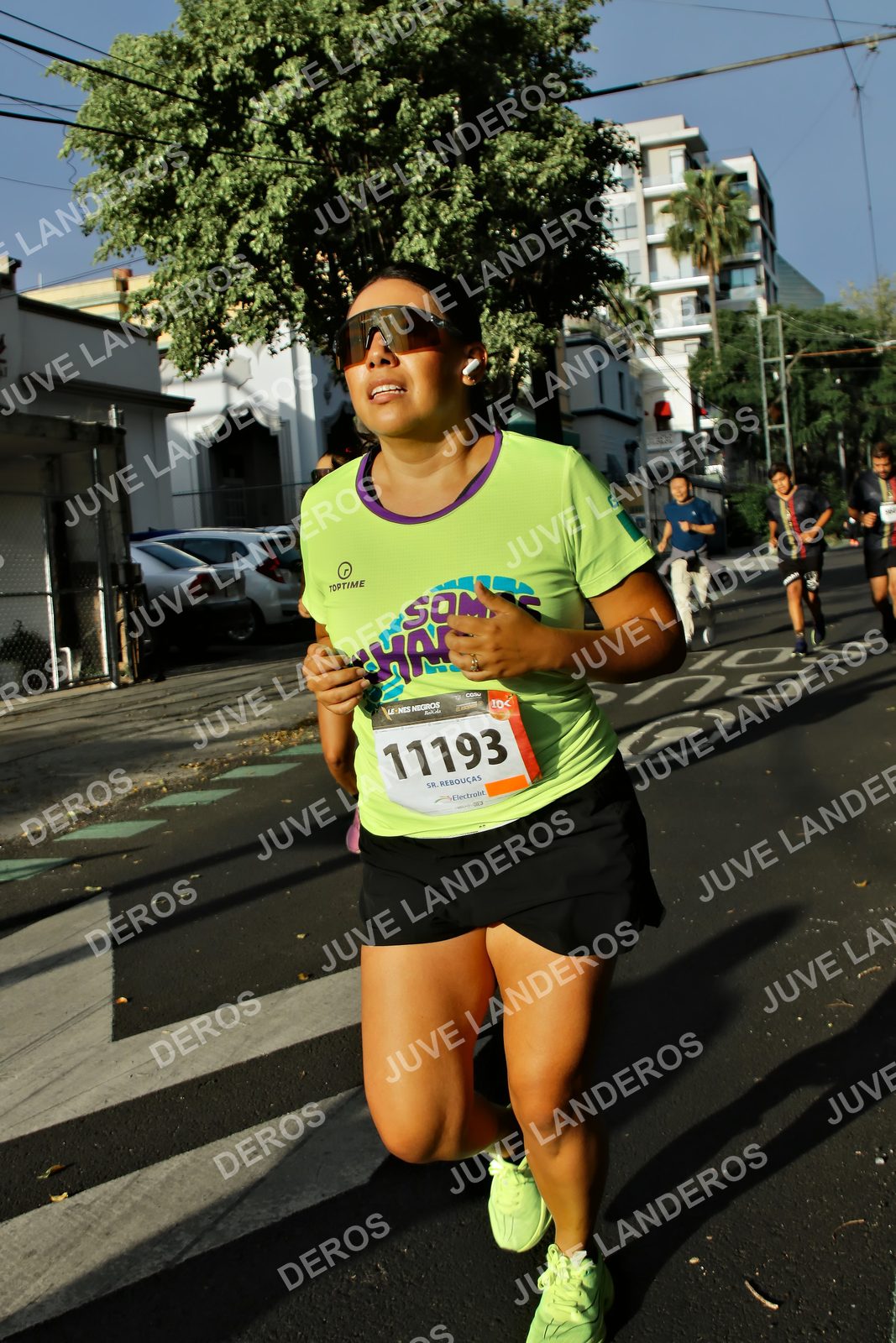 Foto de la X Carrera Leones Negros Red Cola 2026 en Rectoría General de la UdeG, Av. Juárez 976 (meta en Av. Enrique Díaz de León y Pedro Moreno), Guadalajara a las 07:56 · dorsal 11193