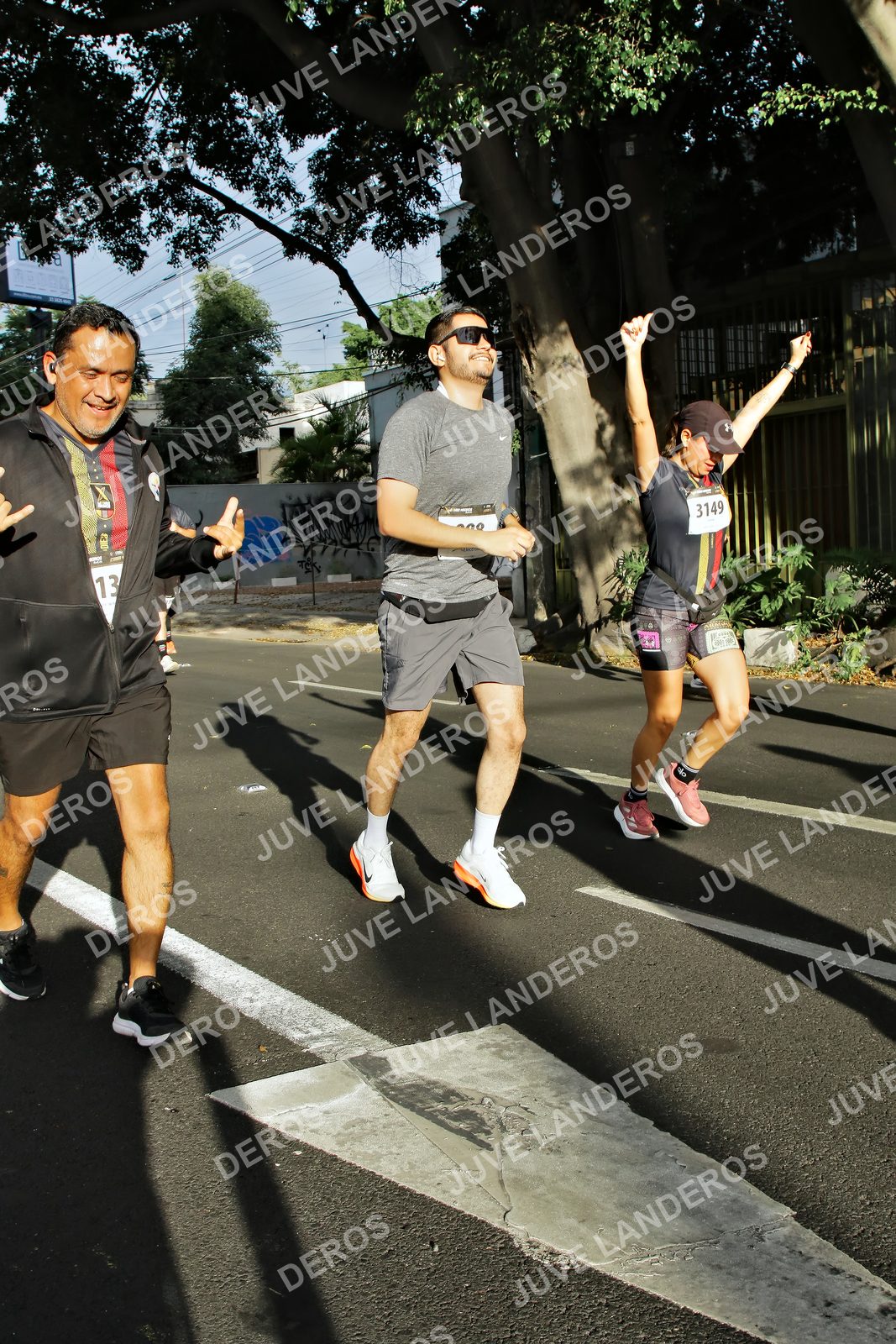Foto de la X Carrera Leones Negros Red Cola 2026 en Rectoría General de la UdeG, Av. Juárez 976 (meta en Av. Enrique Díaz de León y Pedro Moreno), Guadalajara a las 07:55 · dorsal 3149, 13