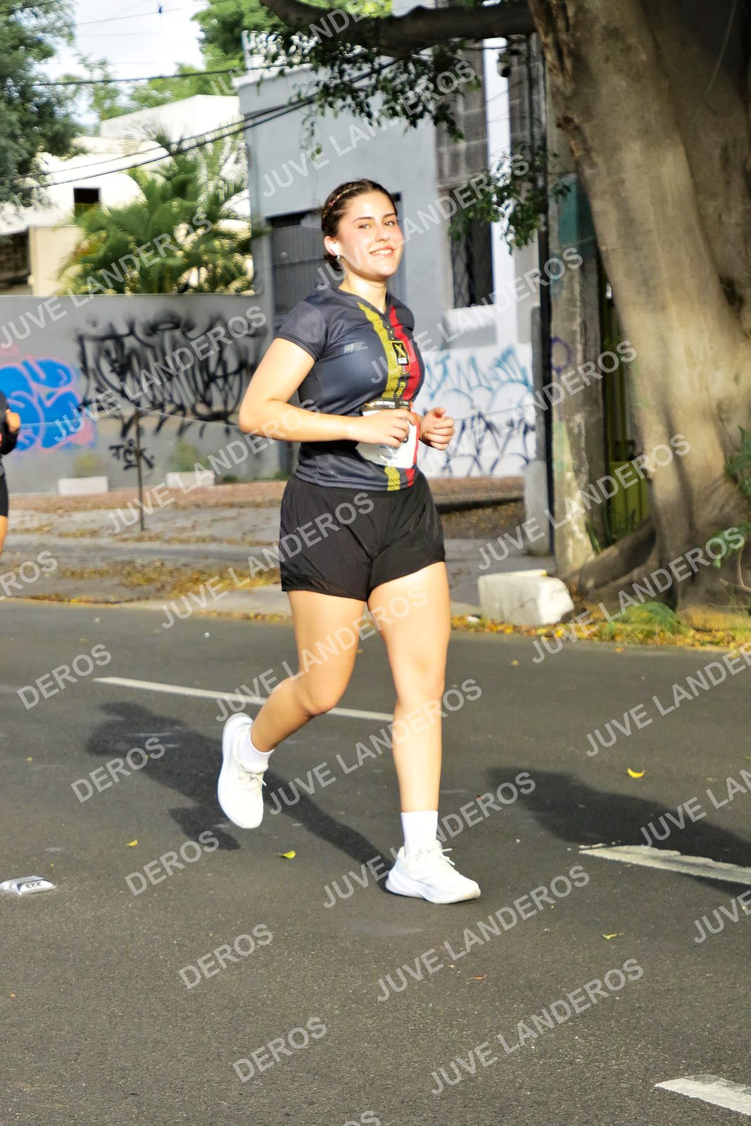 Foto de la X Carrera Leones Negros Red Cola 2026 en Rectoría General de la UdeG, Av. Juárez 976 (meta en Av. Enrique Díaz de León y Pedro Moreno), Guadalajara a las 08:11