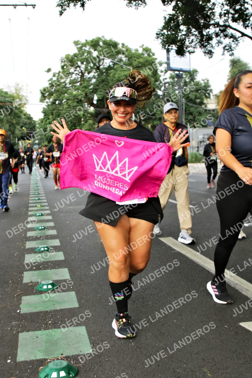 Foto de la X Carrera Leones Negros Red Cola 2026 en Rectoría General de la UdeG, Av. Juárez 976 (meta en Av. Enrique Díaz de León y Pedro Moreno), Guadalajara a las 07:18 · dorsal 6501