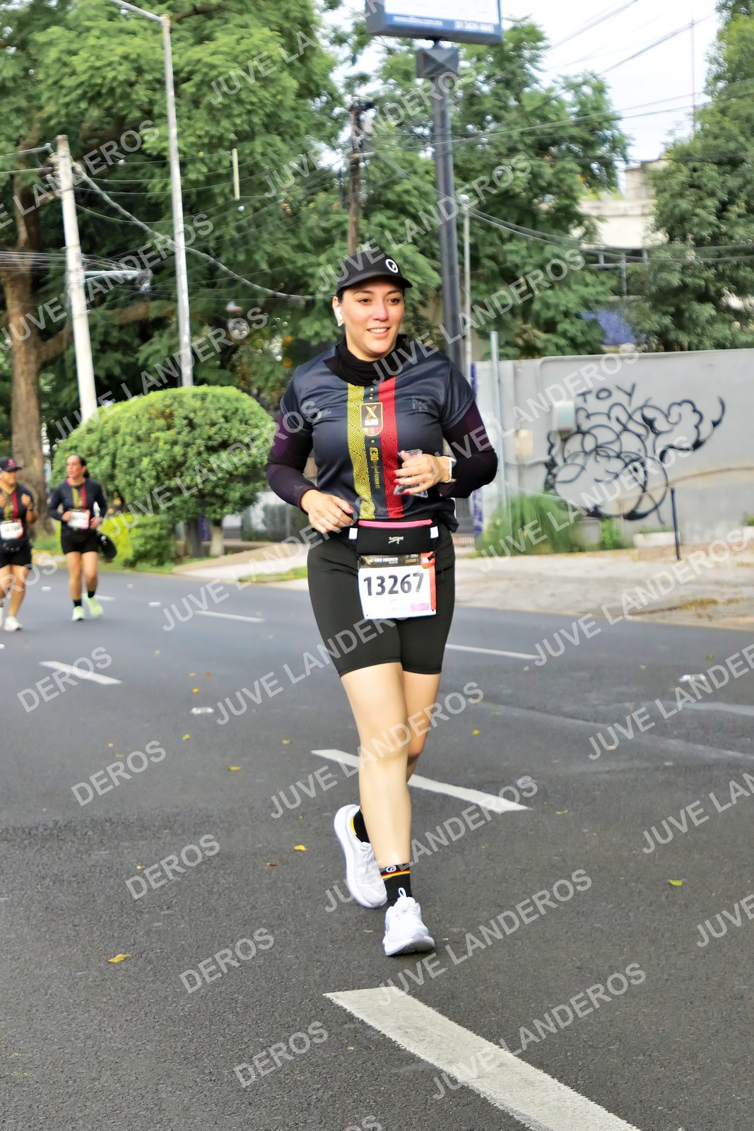 Foto de la X Carrera Leones Negros Red Cola 2026 en Rectoría General de la UdeG, Av. Juárez 976 (meta en Av. Enrique Díaz de León y Pedro Moreno), Guadalajara a las 08:16 · dorsal 13267