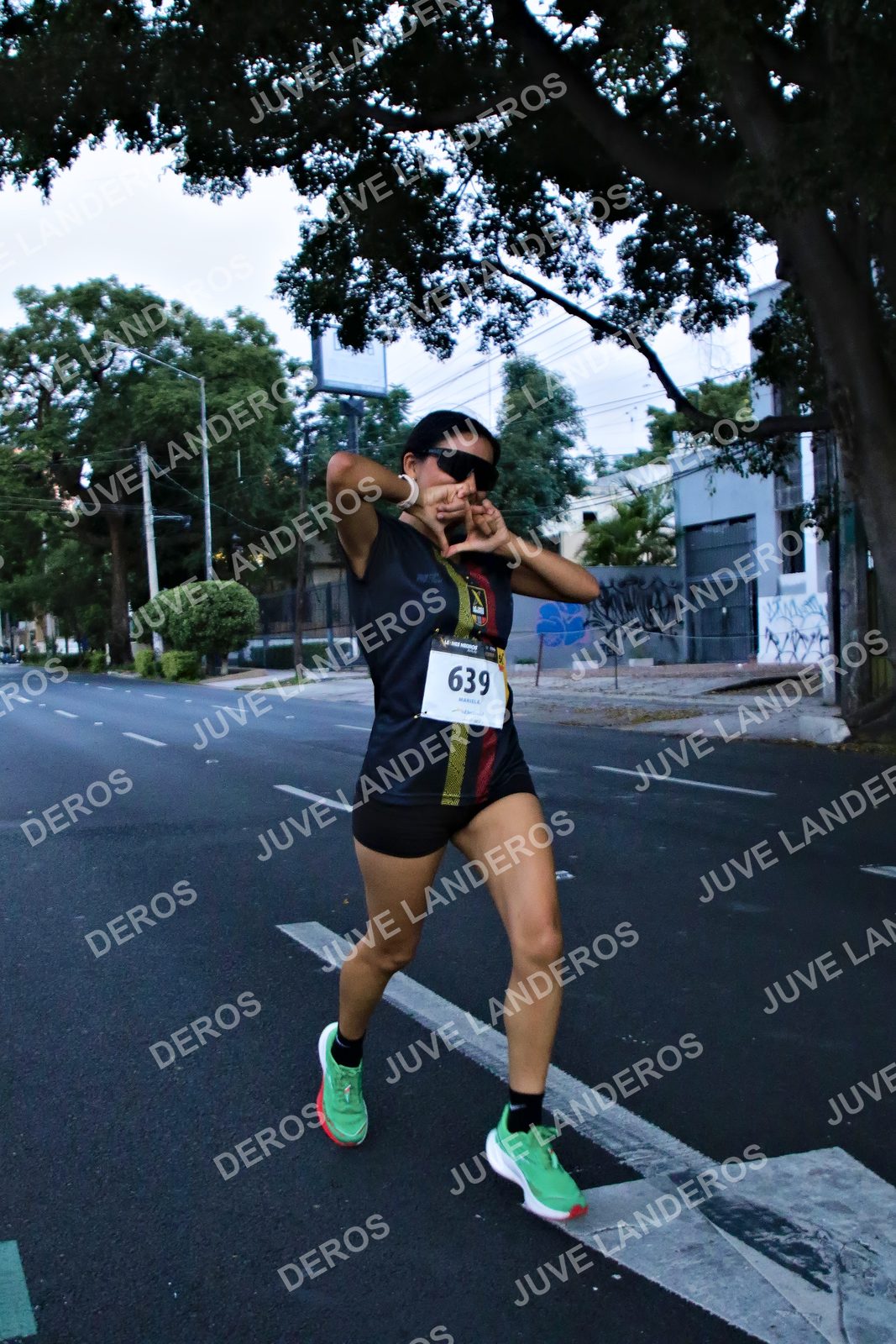 Foto de la X Carrera Leones Negros Red Cola 2026 en Rectoría General de la UdeG, Av. Juárez 976 (meta en Av. Enrique Díaz de León y Pedro Moreno), Guadalajara a las 04:53 · dorsal 639