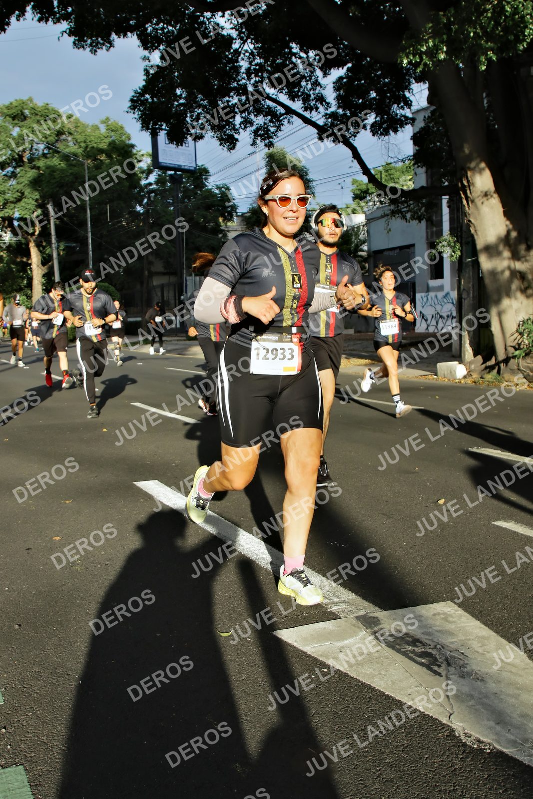 Foto de la X Carrera Leones Negros Red Cola 2026 en Rectoría General de la UdeG, Av. Juárez 976 (meta en Av. Enrique Díaz de León y Pedro Moreno), Guadalajara a las 07:48 · dorsal 12933