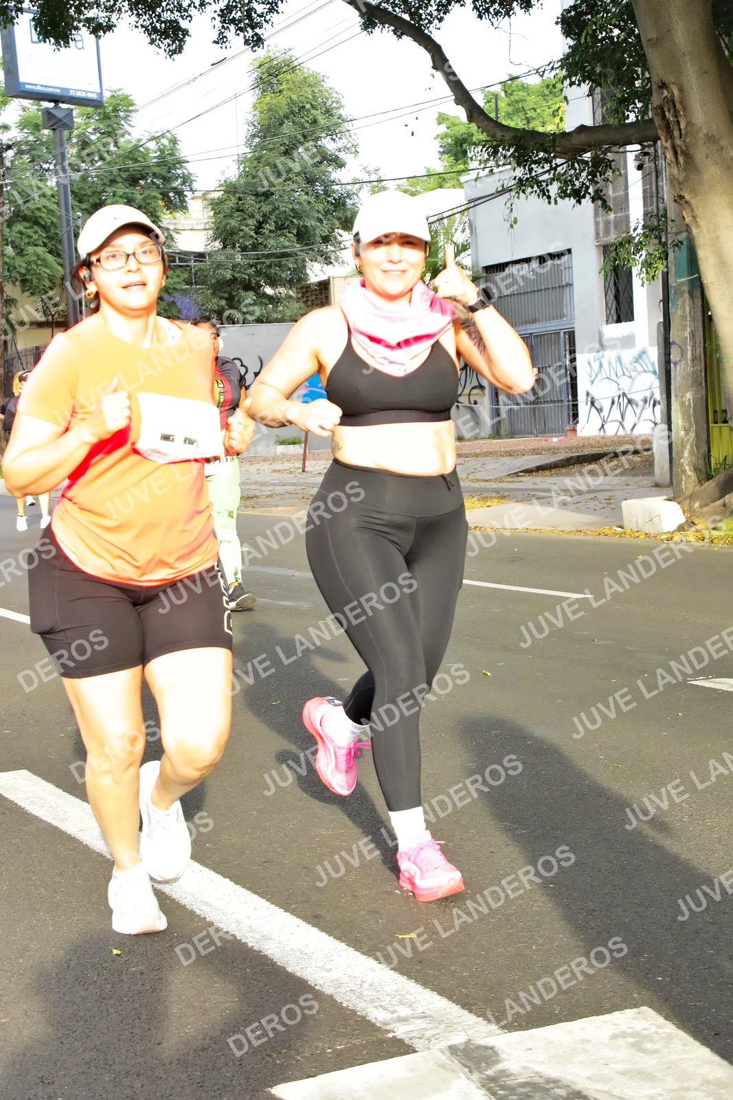 Foto de la X Carrera Leones Negros Red Cola 2026 en Rectoría General de la UdeG, Av. Juárez 976 (meta en Av. Enrique Díaz de León y Pedro Moreno), Guadalajara a las 08:03