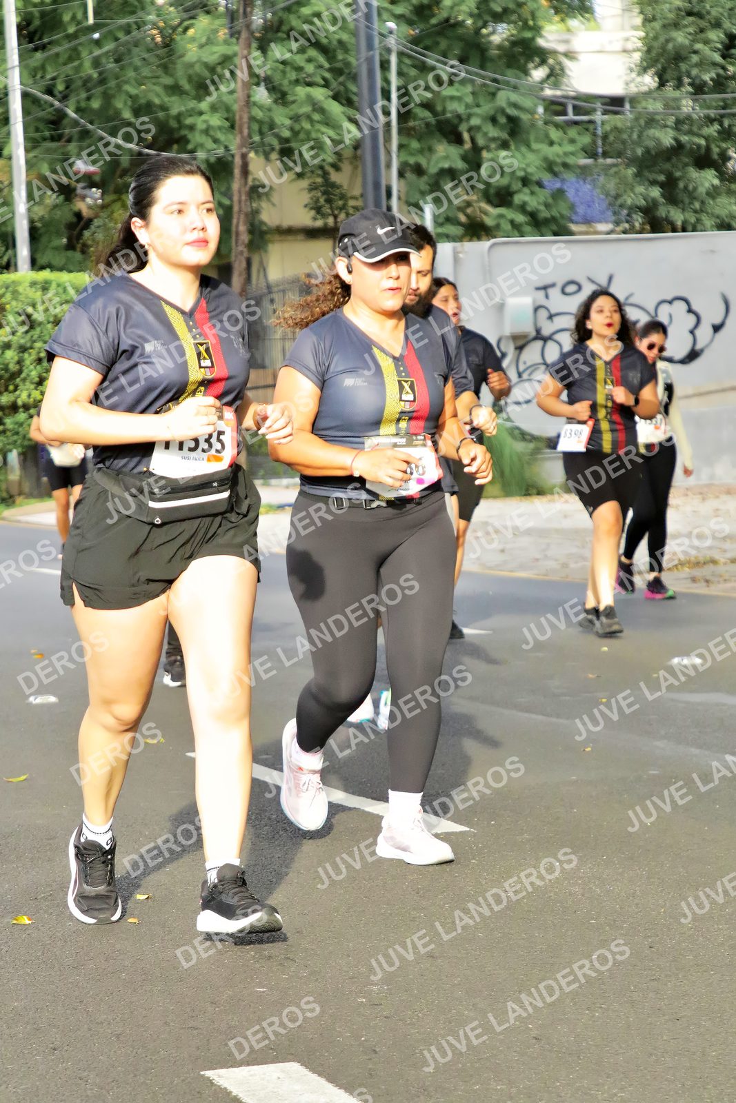 Foto de la X Carrera Leones Negros Red Cola 2026 en Rectoría General de la UdeG, Av. Juárez 976 (meta en Av. Enrique Díaz de León y Pedro Moreno), Guadalajara a las 08:11