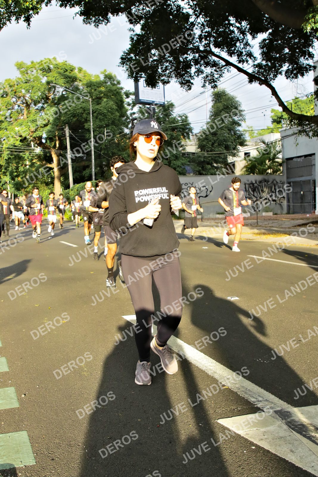Foto de la X Carrera Leones Negros Red Cola 2026 en Rectoría General de la UdeG, Av. Juárez 976 (meta en Av. Enrique Díaz de León y Pedro Moreno), Guadalajara a las 07:40
