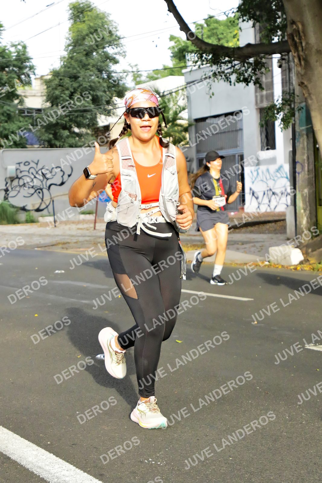 Foto de la X Carrera Leones Negros Red Cola 2026 en Rectoría General de la UdeG, Av. Juárez 976 (meta en Av. Enrique Díaz de León y Pedro Moreno), Guadalajara a las 08:05