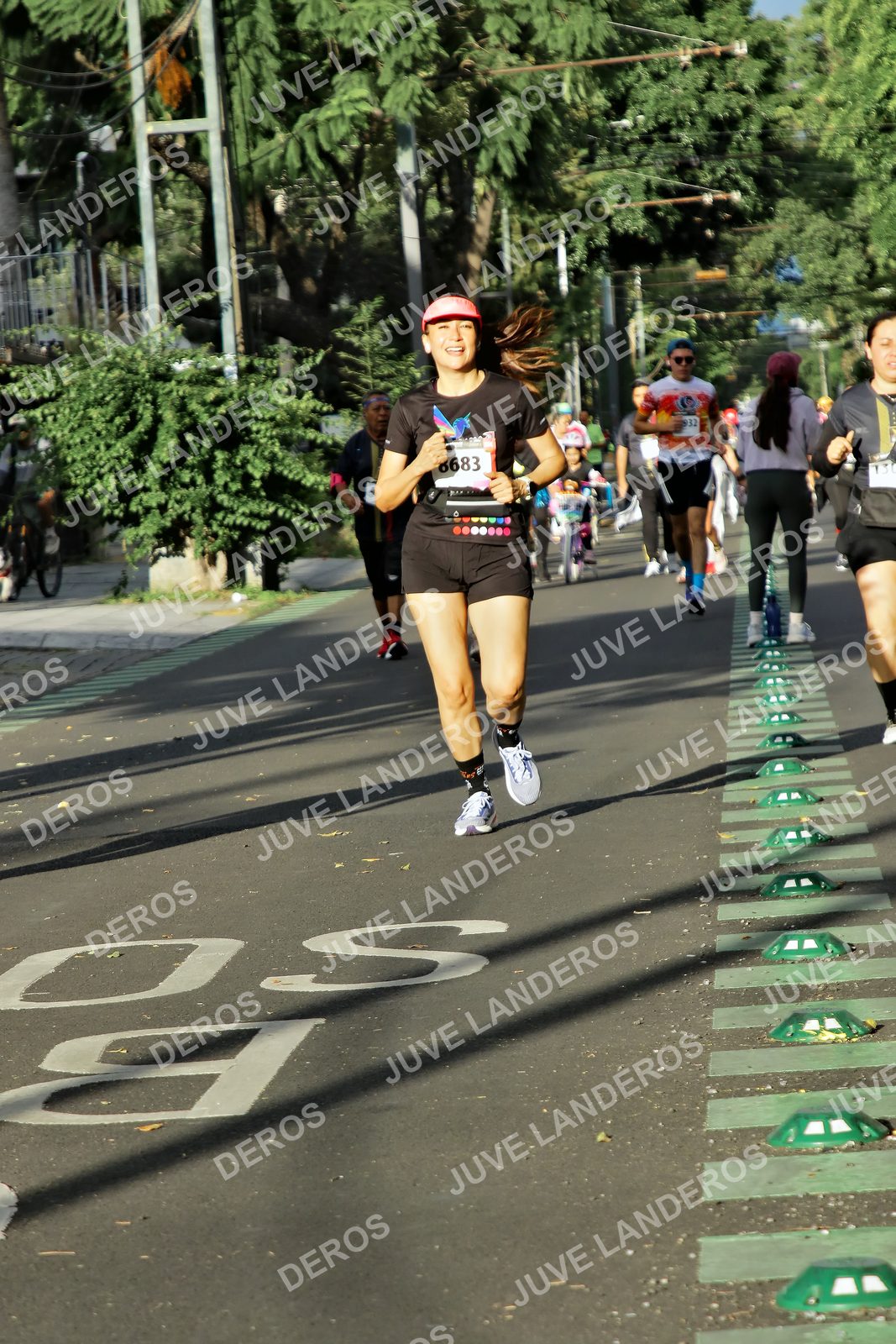Foto de la X Carrera Leones Negros Red Cola 2026 en Rectoría General de la UdeG, Av. Juárez 976 (meta en Av. Enrique Díaz de León y Pedro Moreno), Guadalajara a las 07:52