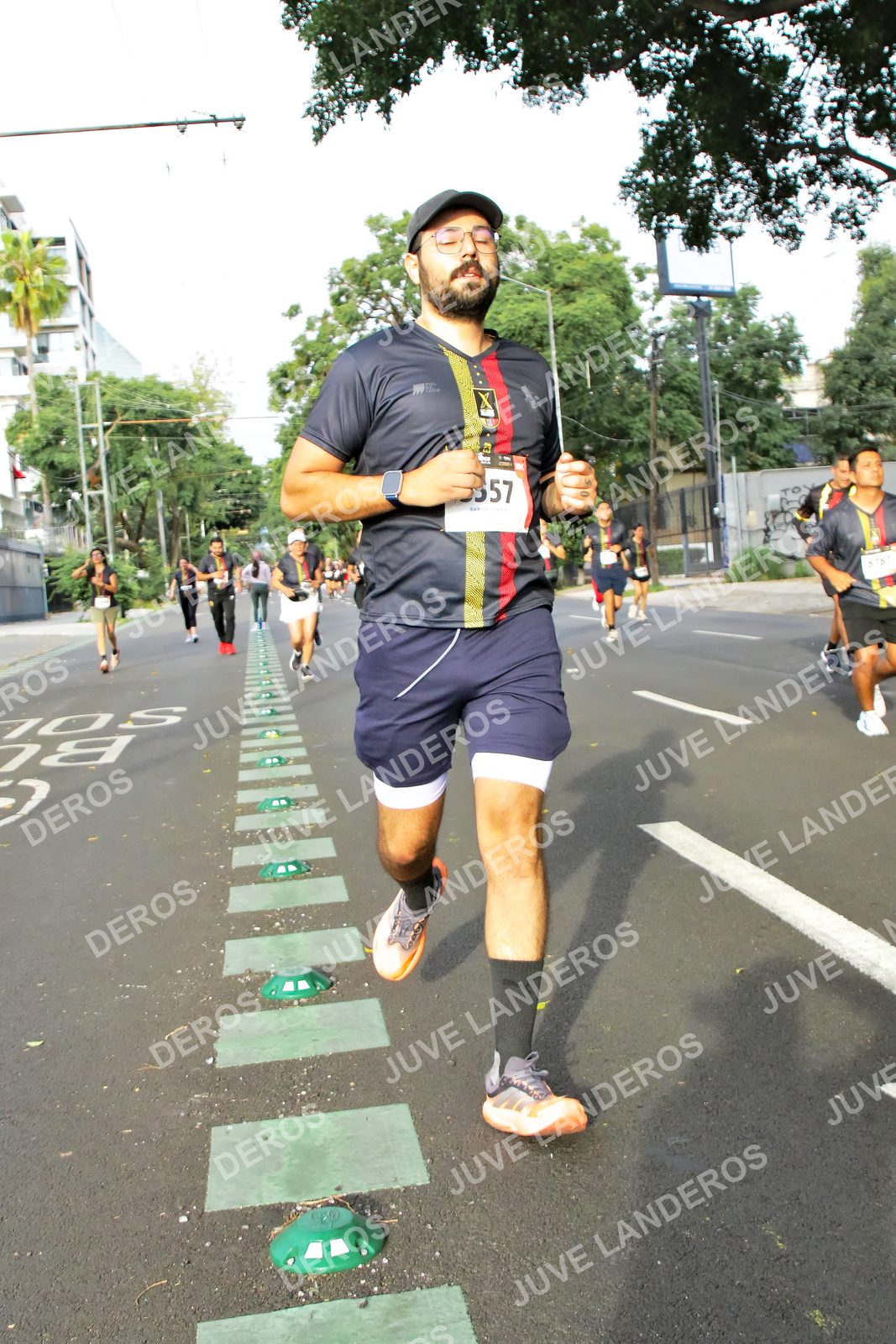 Foto de la X Carrera Leones Negros Red Cola 2026 en Rectoría General de la UdeG, Av. Juárez 976 (meta en Av. Enrique Díaz de León y Pedro Moreno), Guadalajara a las 08:04