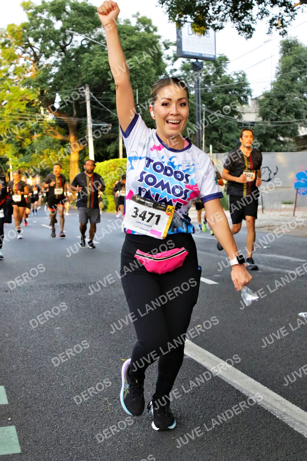 Foto de la X Carrera Leones Negros Red Cola 2026 en Rectoría General de la UdeG, Av. Juárez 976 (meta en Av. Enrique Díaz de León y Pedro Moreno), Guadalajara a las 05:07 · dorsal 3471, 403