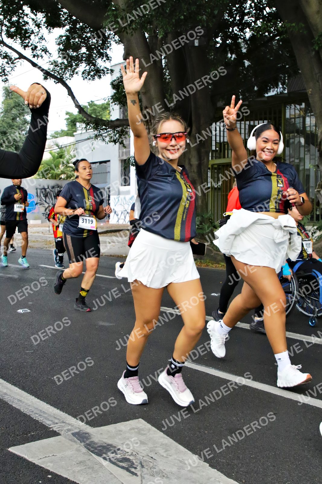 Foto de la X Carrera Leones Negros Red Cola 2026 en Rectoría General de la UdeG, Av. Juárez 976 (meta en Av. Enrique Díaz de León y Pedro Moreno), Guadalajara a las 05:11 · dorsal 3119, 1686