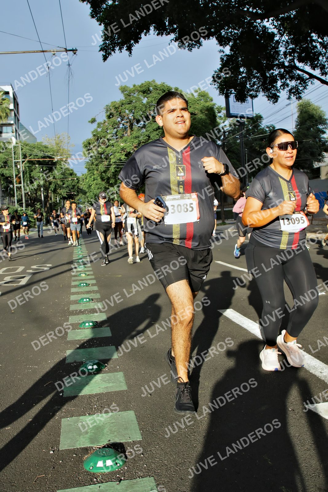 Foto de la X Carrera Leones Negros Red Cola 2026 en Rectoría General de la UdeG, Av. Juárez 976 (meta en Av. Enrique Díaz de León y Pedro Moreno), Guadalajara a las 07:54 · dorsal 13095, 3085
