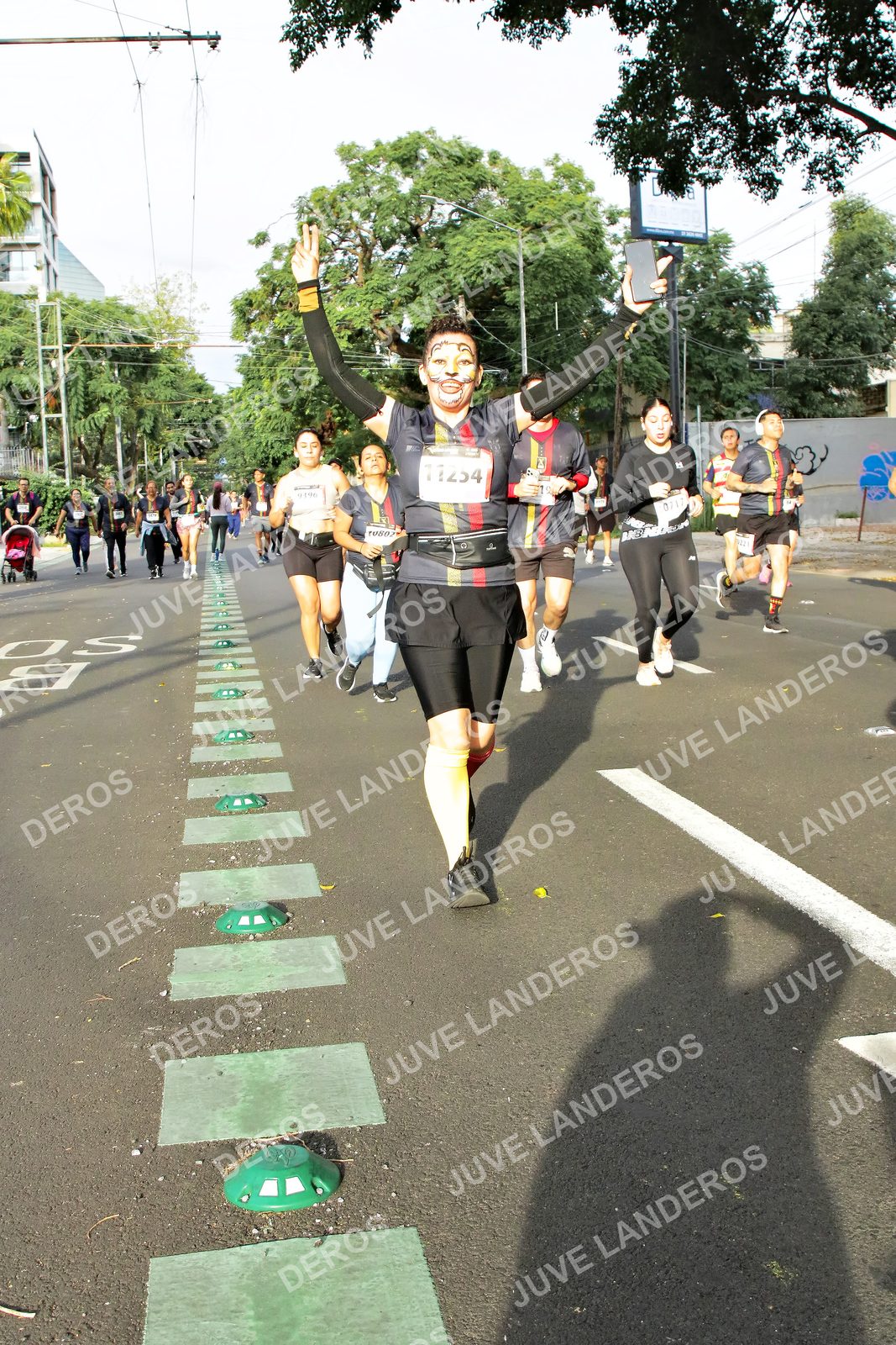 Foto de la X Carrera Leones Negros Red Cola 2026 en Rectoría General de la UdeG, Av. Juárez 976 (meta en Av. Enrique Díaz de León y Pedro Moreno), Guadalajara a las 08:02