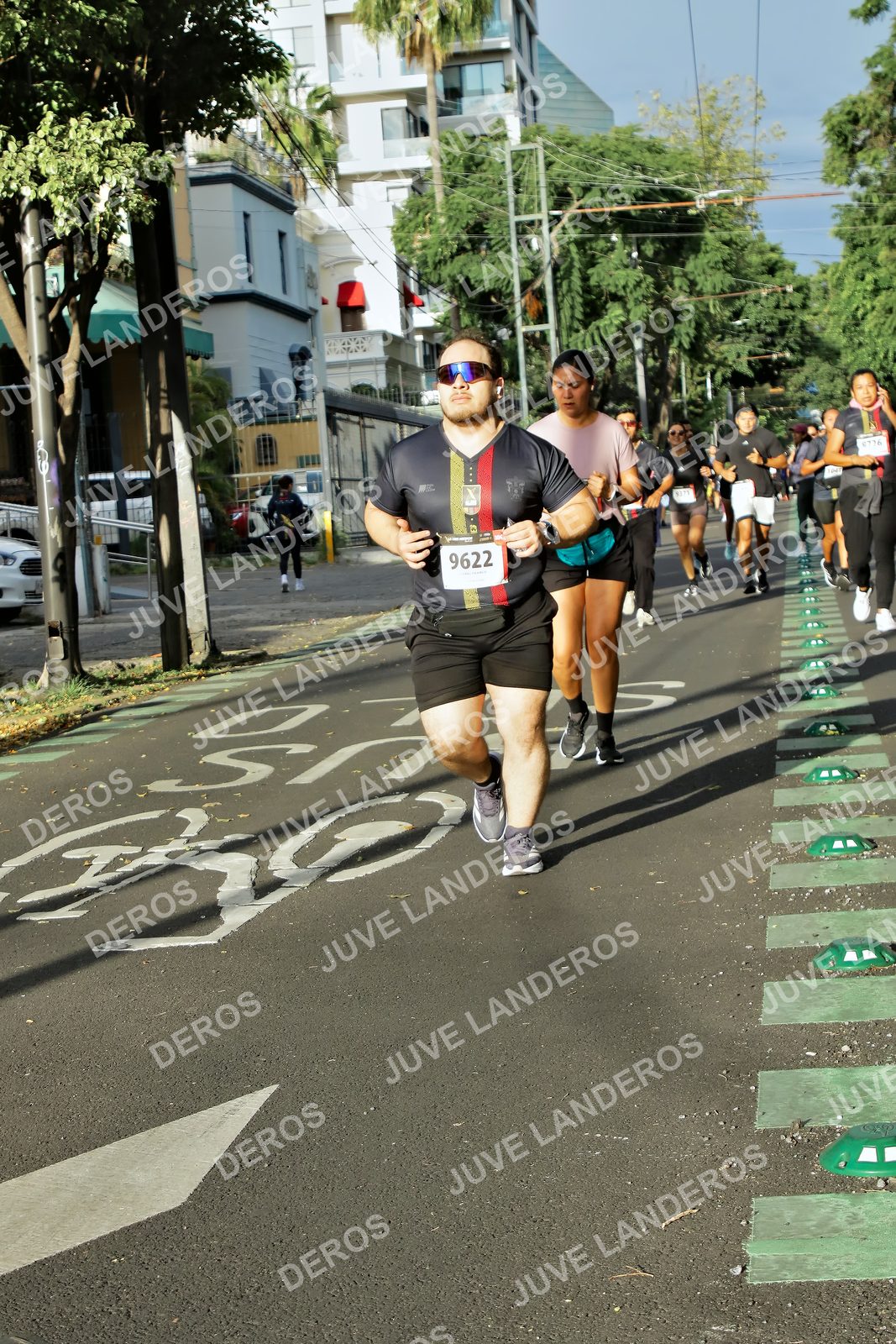 Foto de la X Carrera Leones Negros Red Cola 2026 en Rectoría General de la UdeG, Av. Juárez 976 (meta en Av. Enrique Díaz de León y Pedro Moreno), Guadalajara a las 07:57 · dorsal 9622