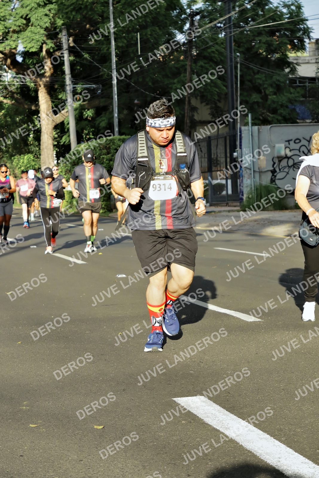 Foto de la X Carrera Leones Negros Red Cola 2026 en Rectoría General de la UdeG, Av. Juárez 976 (meta en Av. Enrique Díaz de León y Pedro Moreno), Guadalajara a las 07:54 · dorsal 9314