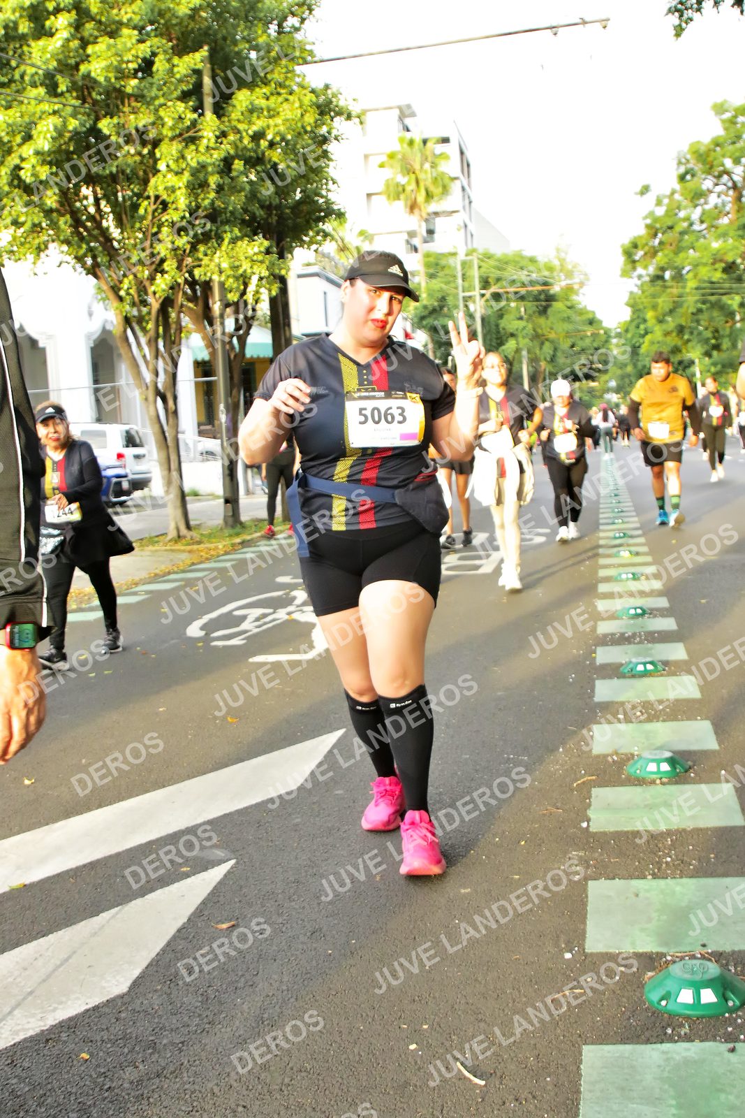 Foto de la X Carrera Leones Negros Red Cola 2026 en Rectoría General de la UdeG, Av. Juárez 976 (meta en Av. Enrique Díaz de León y Pedro Moreno), Guadalajara a las 07:22 · dorsal 5063, 244