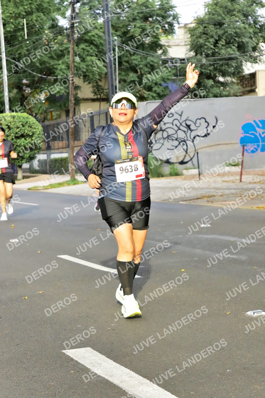 Foto de la X Carrera Leones Negros Red Cola 2026 en Rectoría General de la UdeG, Av. Juárez 976 (meta en Av. Enrique Díaz de León y Pedro Moreno), Guadalajara a las 08:06 · dorsal 9638