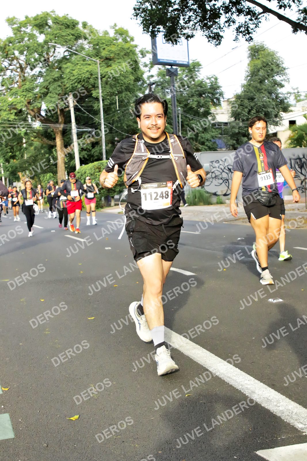 Foto de la X Carrera Leones Negros Red Cola 2026 en Rectoría General de la UdeG, Av. Juárez 976 (meta en Av. Enrique Díaz de León y Pedro Moreno), Guadalajara a las 08:05 · dorsal 11248, 9135